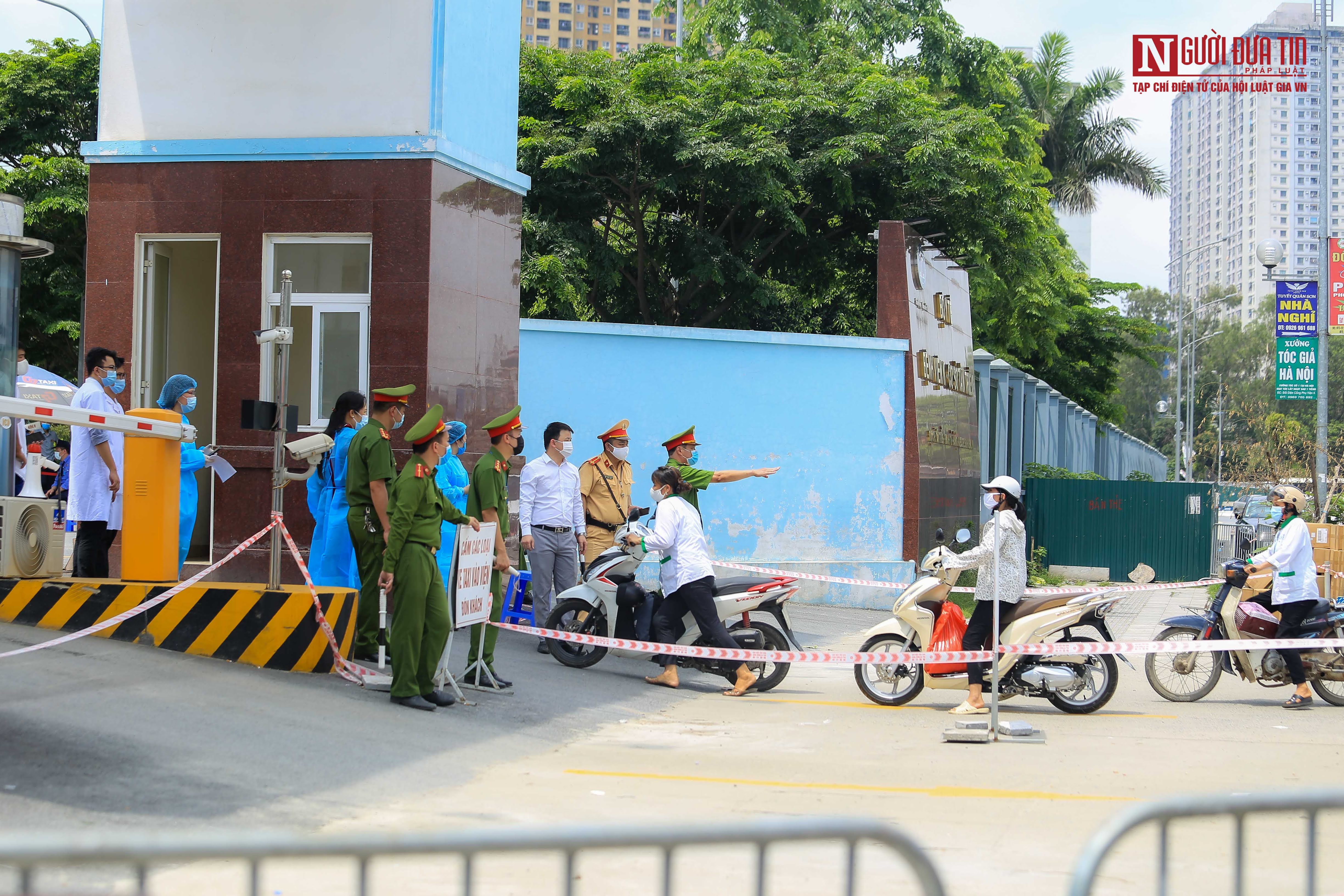 Sự kiện - Chủ tịch Hà Nội: Nỗ lực từng giờ, từng phút chống dịch, chưa phong tỏa Thành phố (Hình 7).