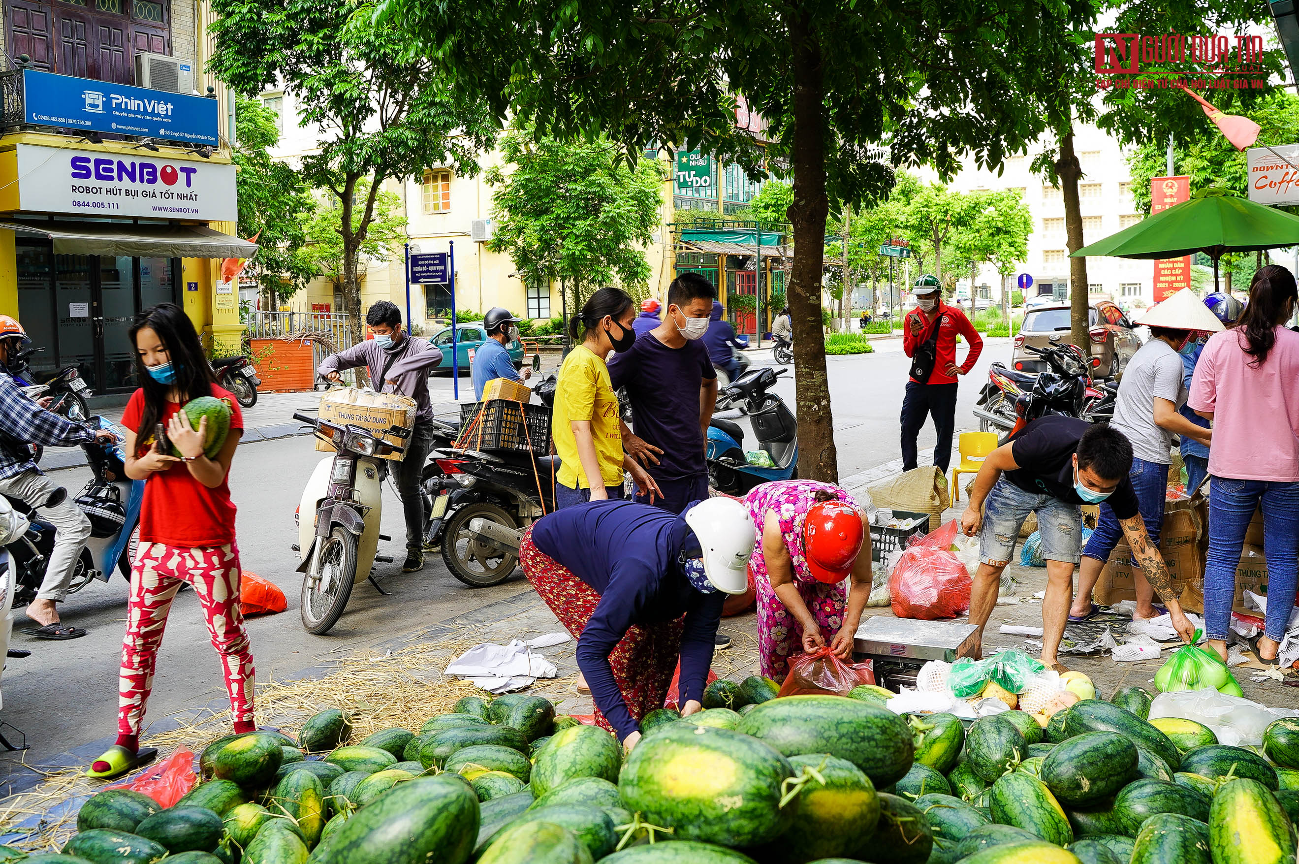 Tiêu dùng & Dư luận - Người dân Hà Nội đổ xô đi giải cứu nông sản Bắc Giang (Hình 7).