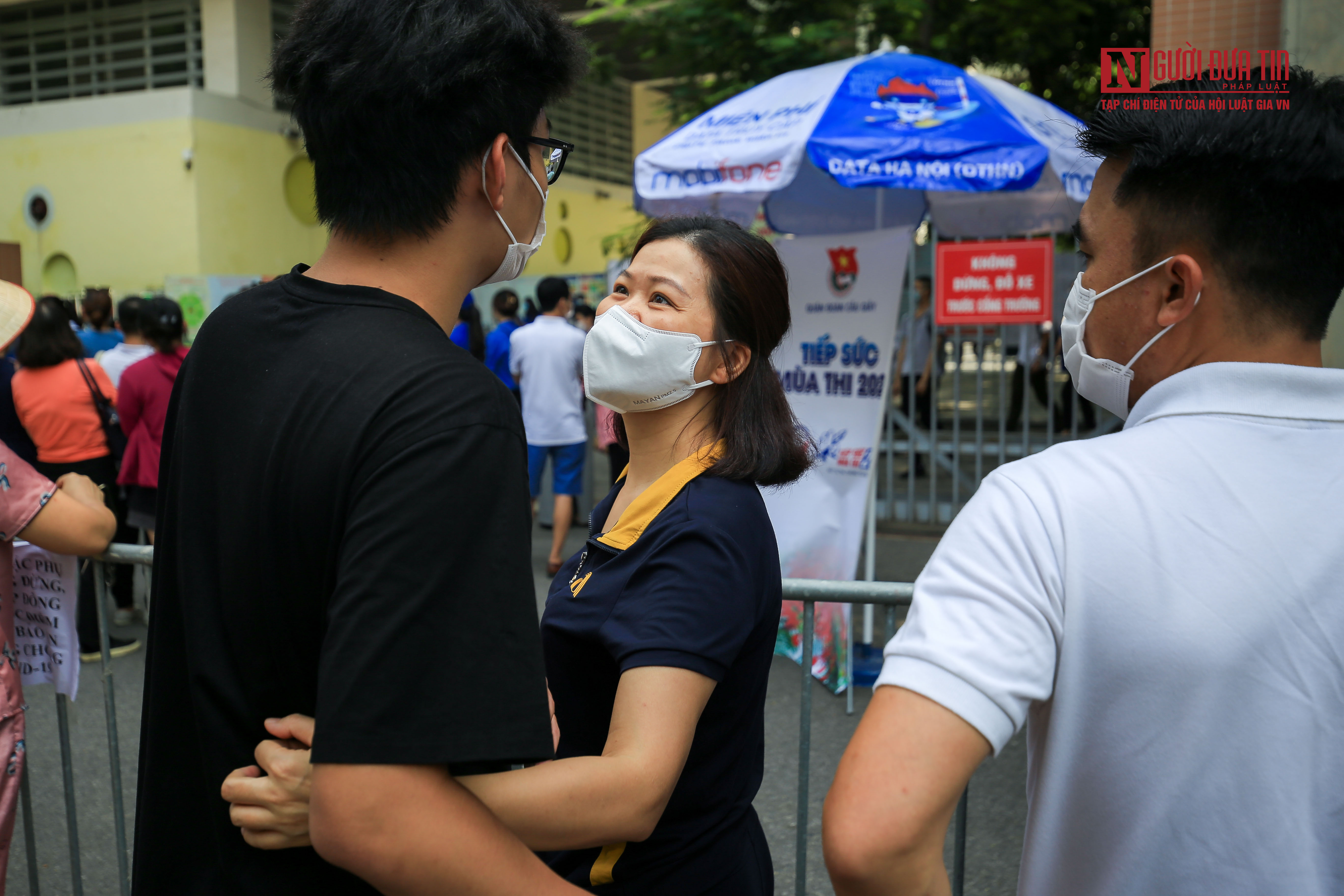 Giáo dục - Thí sinh thở phào, tự tin giành điểm khá môn Ngữ văn thi THPT năm 2021 (Hình 12).