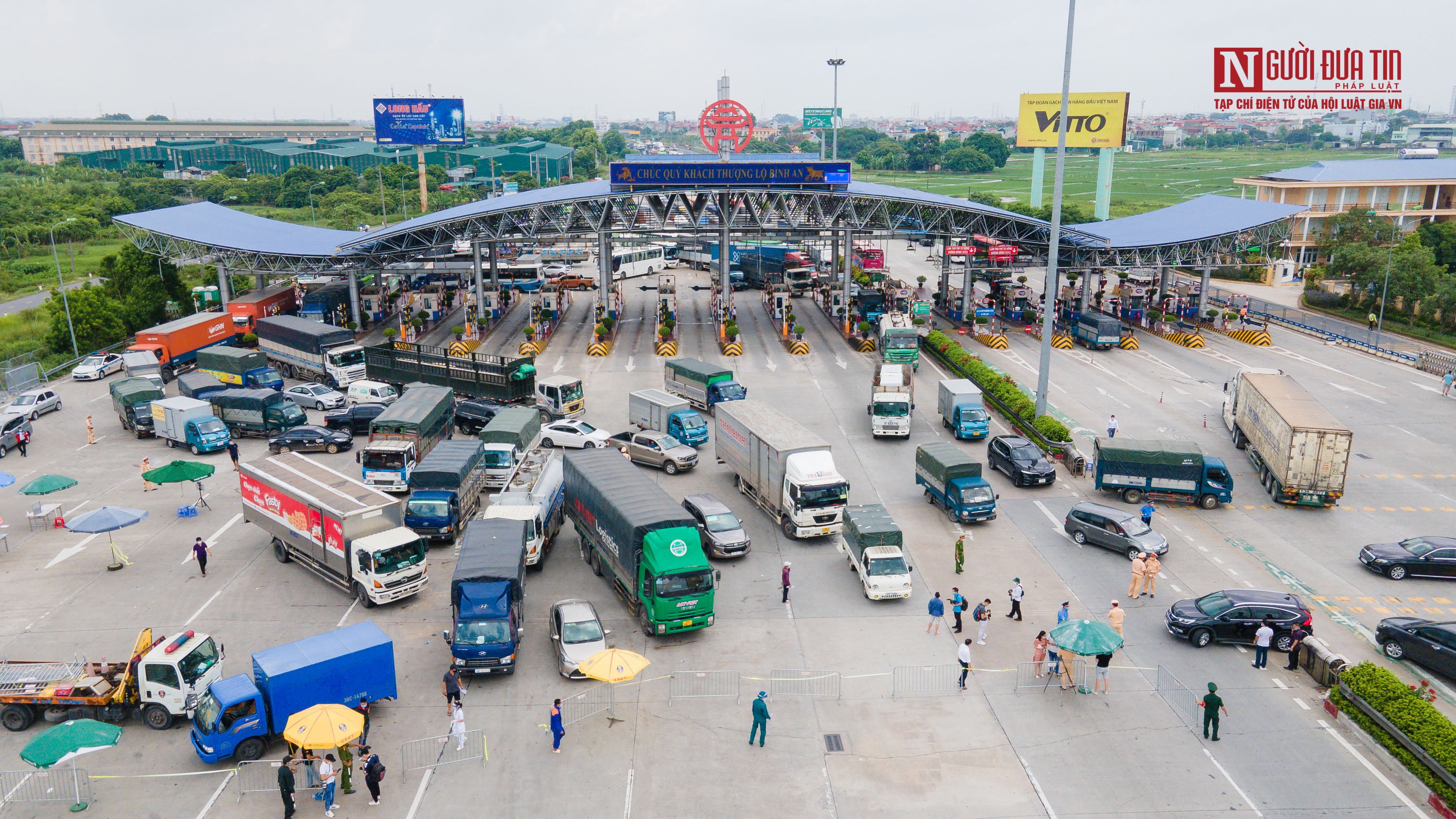 Sự kiện - Tài xế đi gần 2.000km ra Hà Nội phải quay đầu tại cửa ngõ Thủ đô (Hình 3).