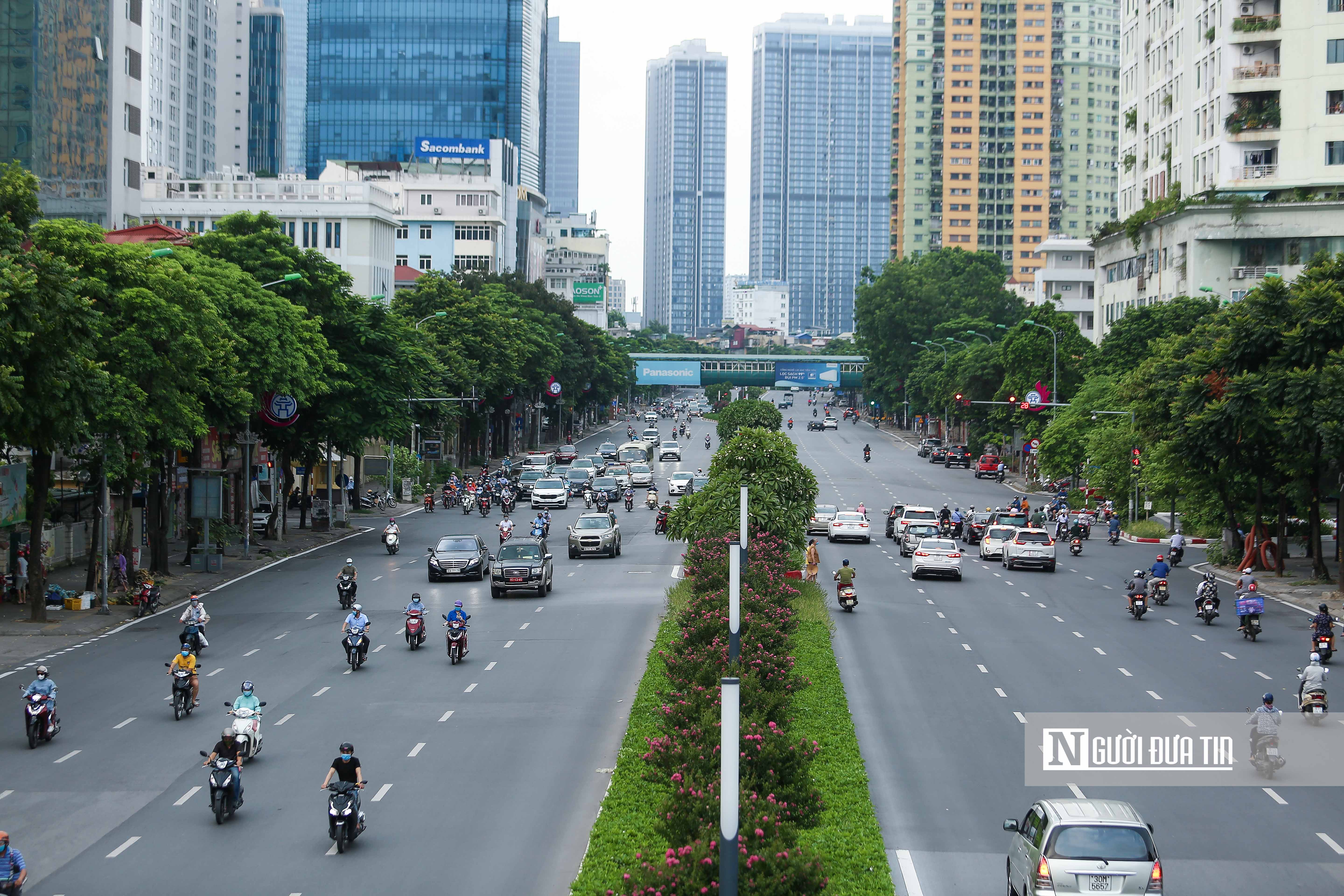 Dân sinh - Nhiều tuyến phố Hà Nội đông đúc trở lại (Hình 9).