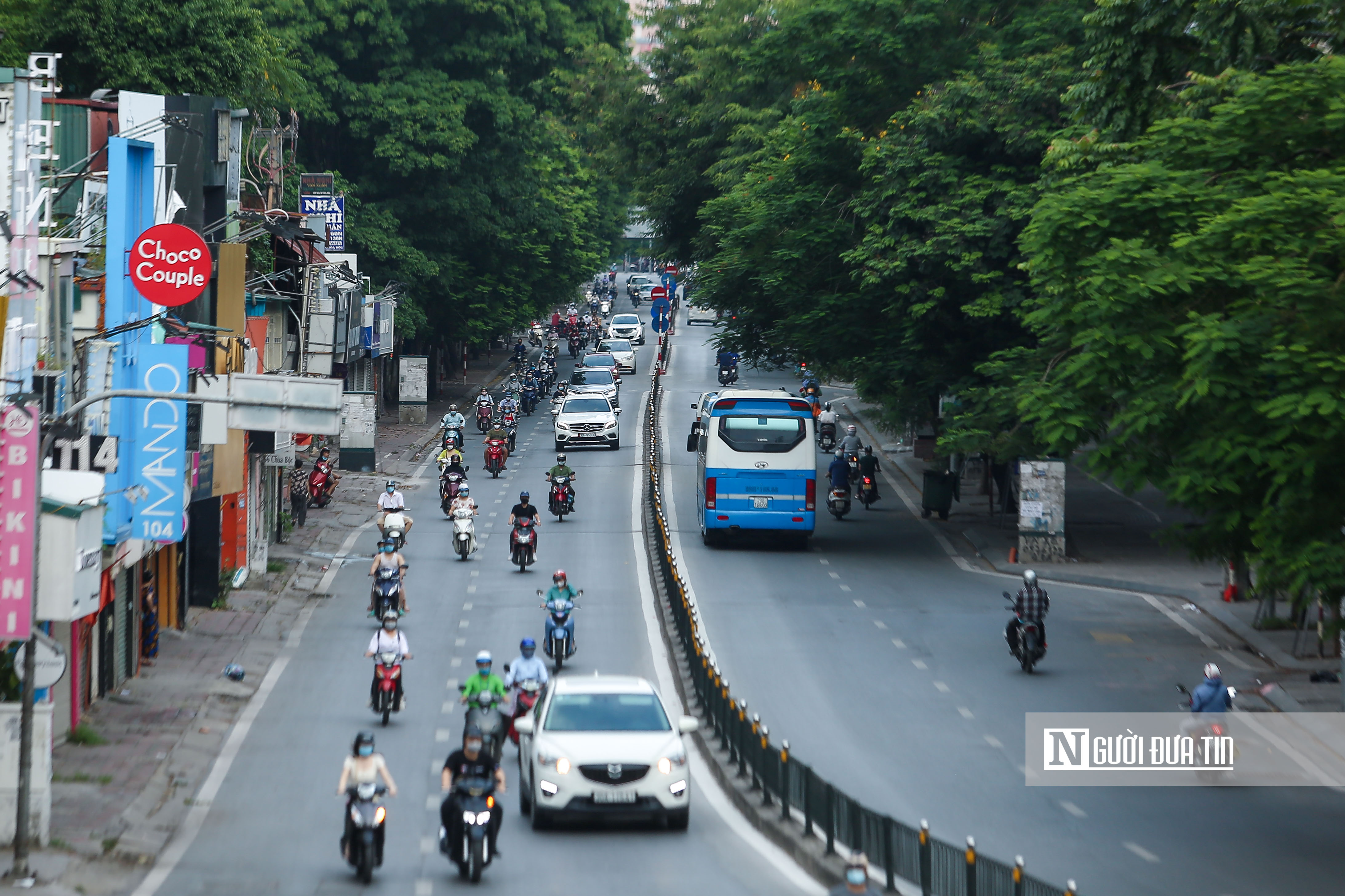 Dân sinh - Nhiều tuyến phố Hà Nội đông đúc trở lại (Hình 11).