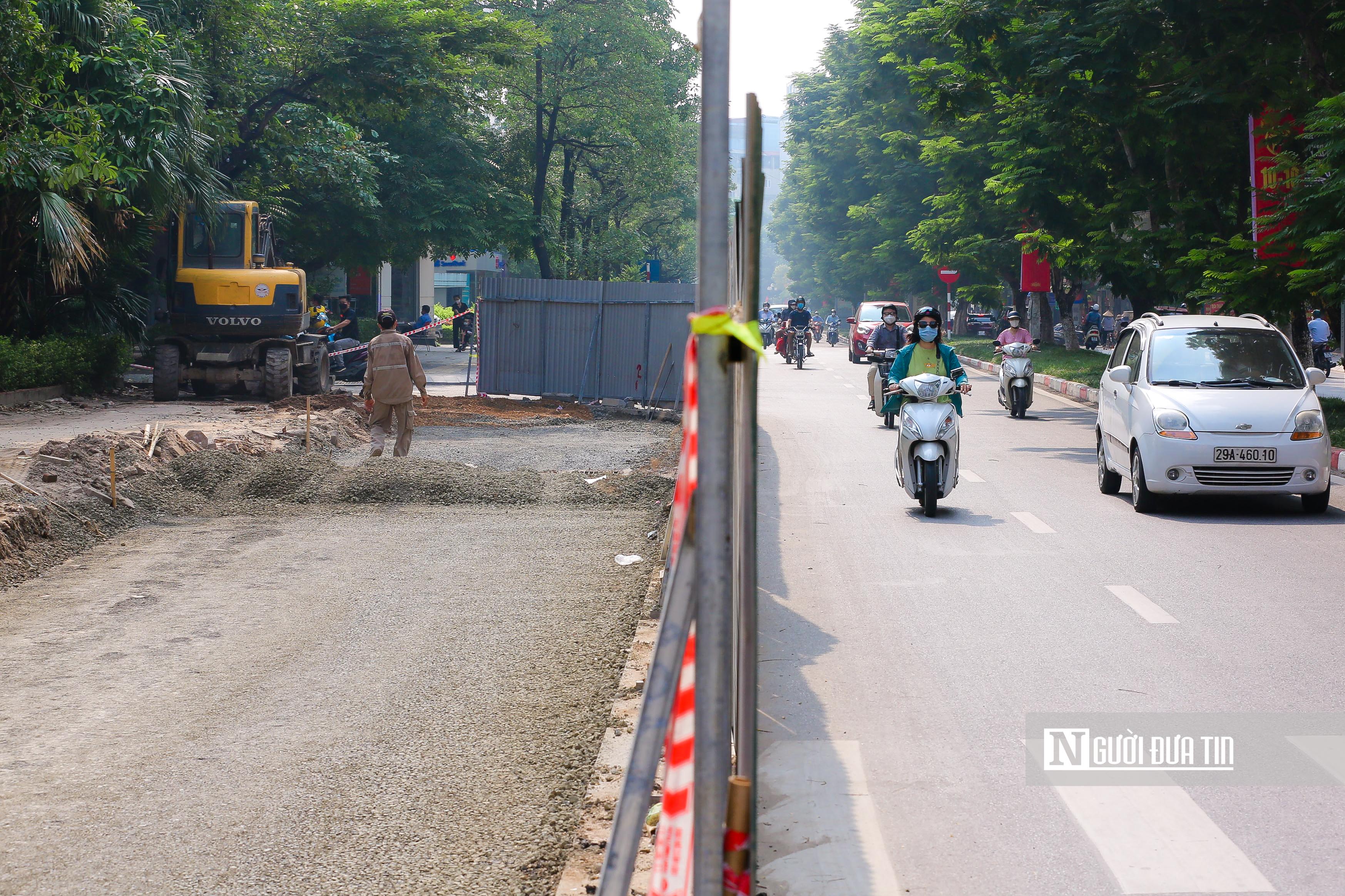 Sự kiện - Hà Nội: Xén vỉa hè mở rộng đoạn đường Trần Đăng Ninh (Hình 2).