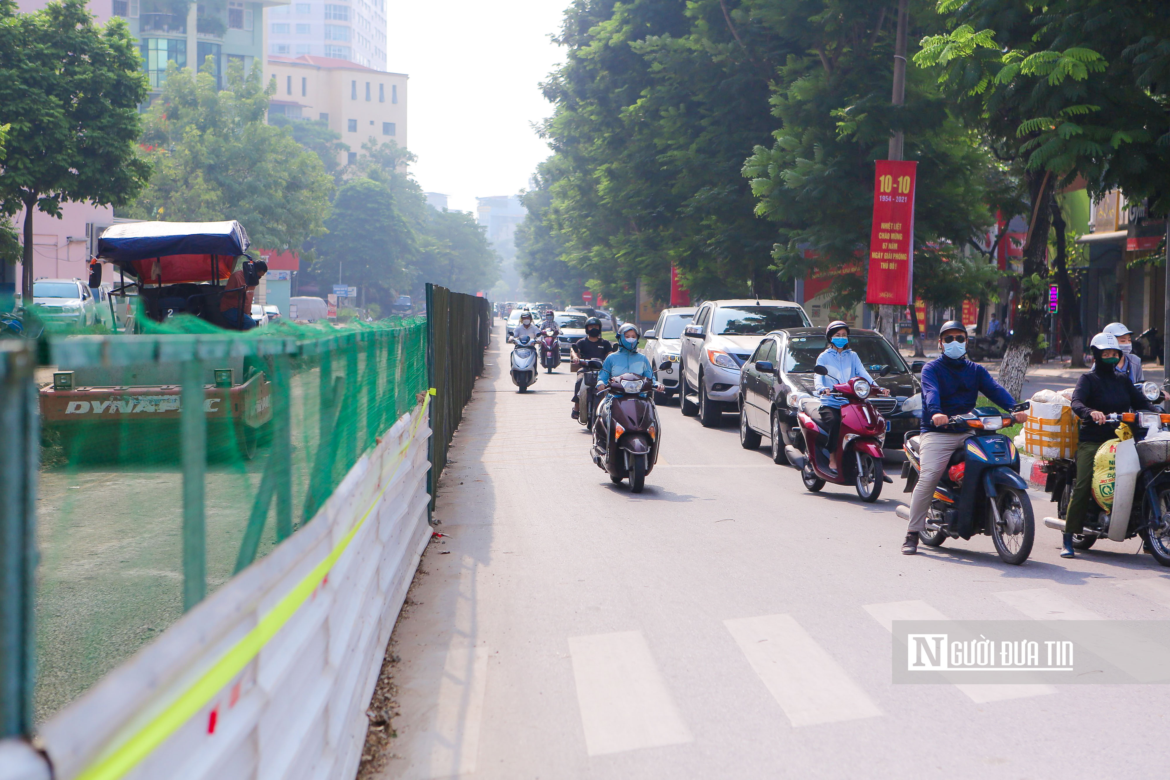 Sự kiện - Hà Nội: Xén vỉa hè mở rộng đoạn đường Trần Đăng Ninh (Hình 8).