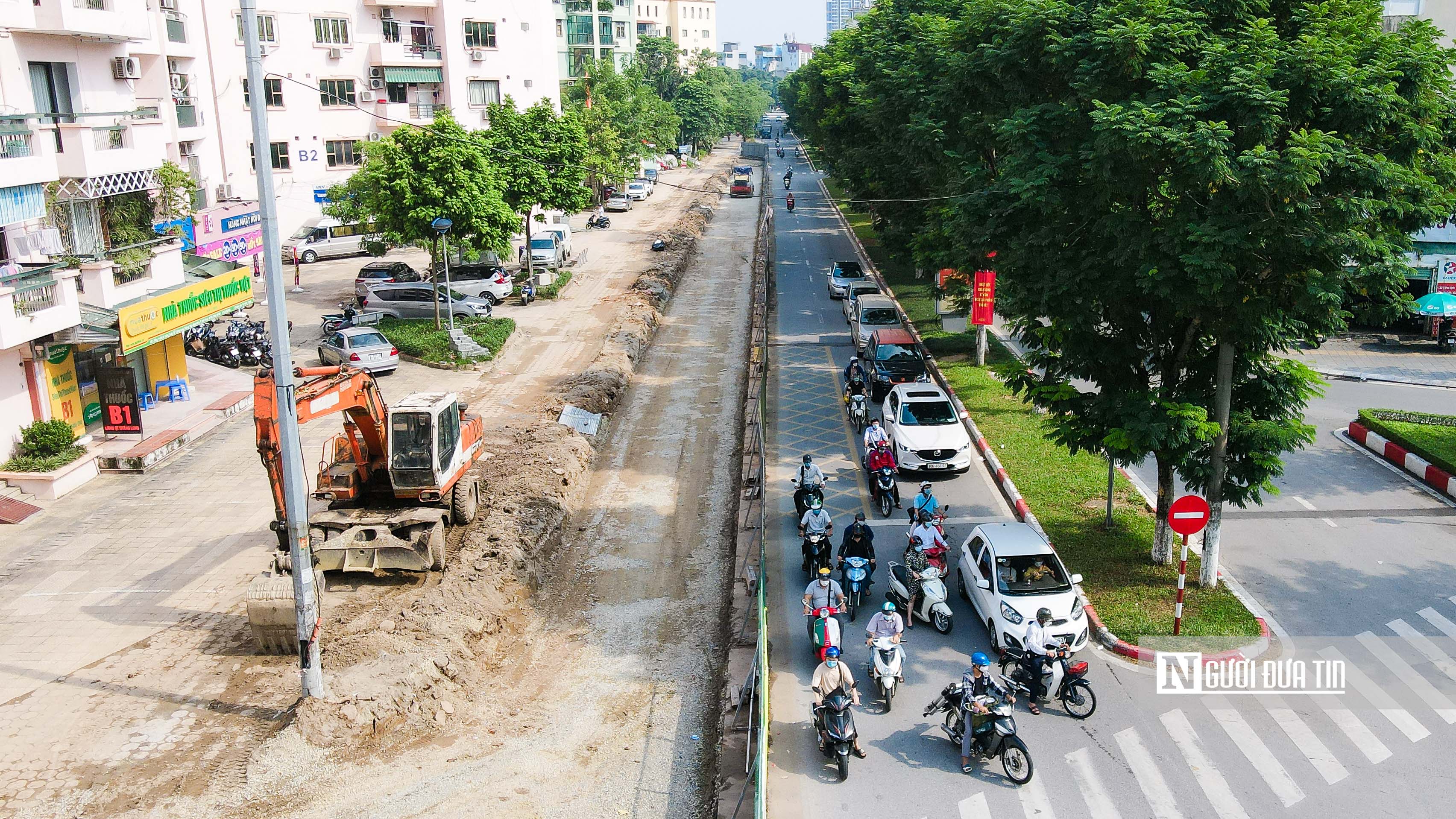 Sự kiện - Hà Nội: Xén vỉa hè mở rộng đoạn đường Trần Đăng Ninh