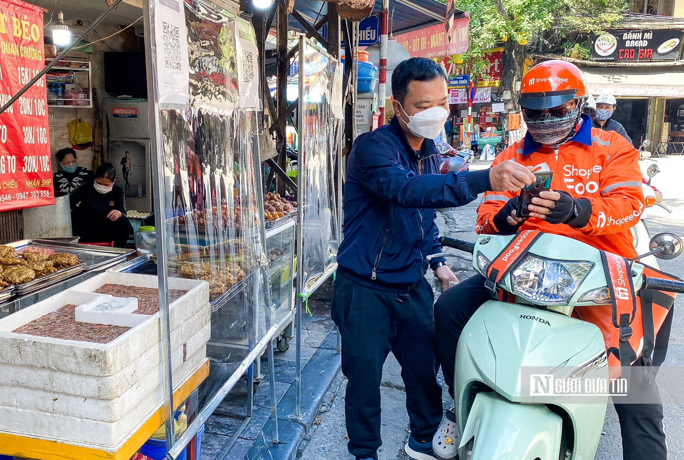 Dân sinh - Cận cảnh quá trình làm món 'đậm chất thu Hà Nội' (Hình 11).