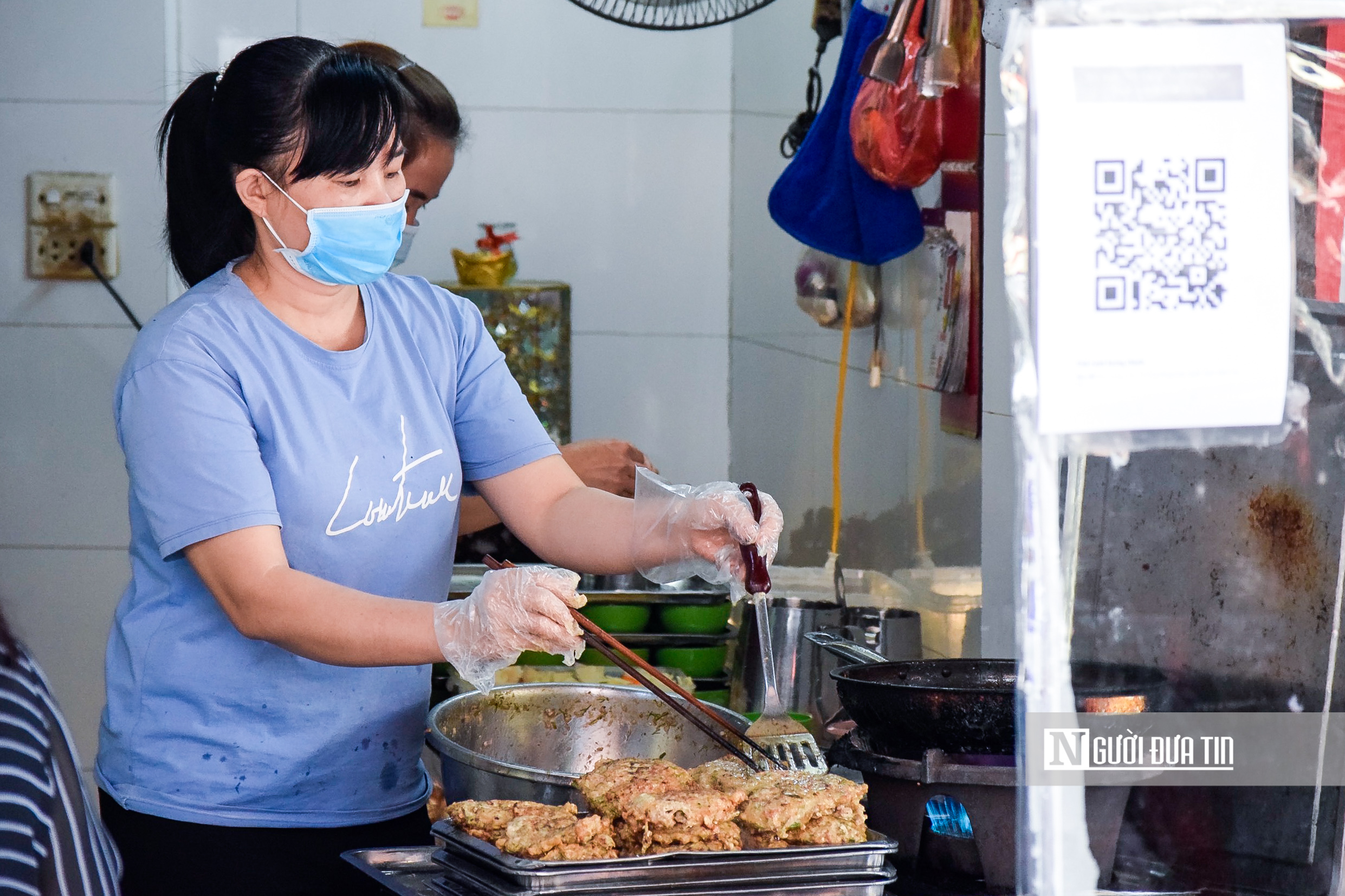 Dân sinh - Cận cảnh quá trình làm món 'đậm chất thu Hà Nội' (Hình 4).