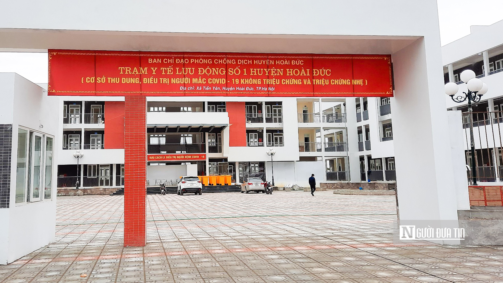 Sự kiện - Bên trong trạm y tế lưu động bắt đầu điều trị F0 ở Hà Nội