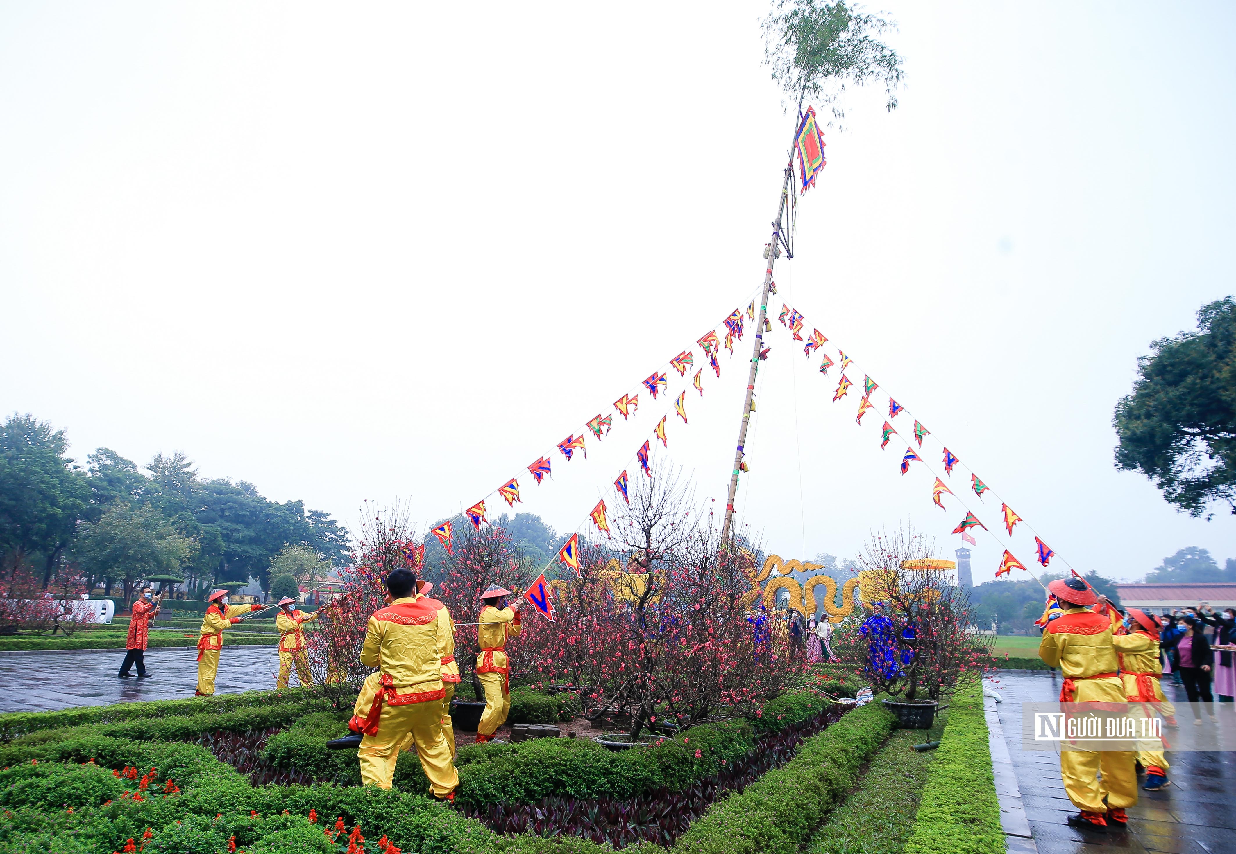 Văn hoá - Hà Nội tái hiện nghi lễ thả cá chép và dựng cây nêu (Hình 8).