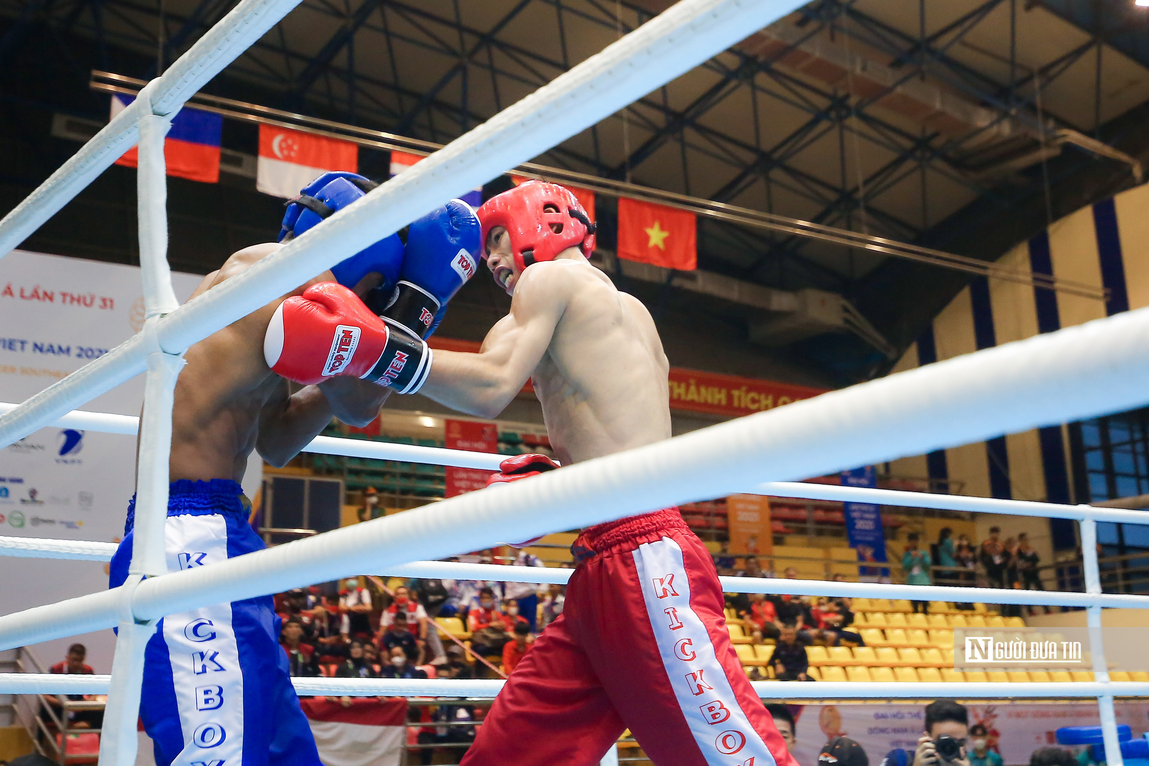 Thể thao - Chùm ảnh: Kickboxing Việt Nam trong ngày nhận “mưa HCV” (Hình 2).