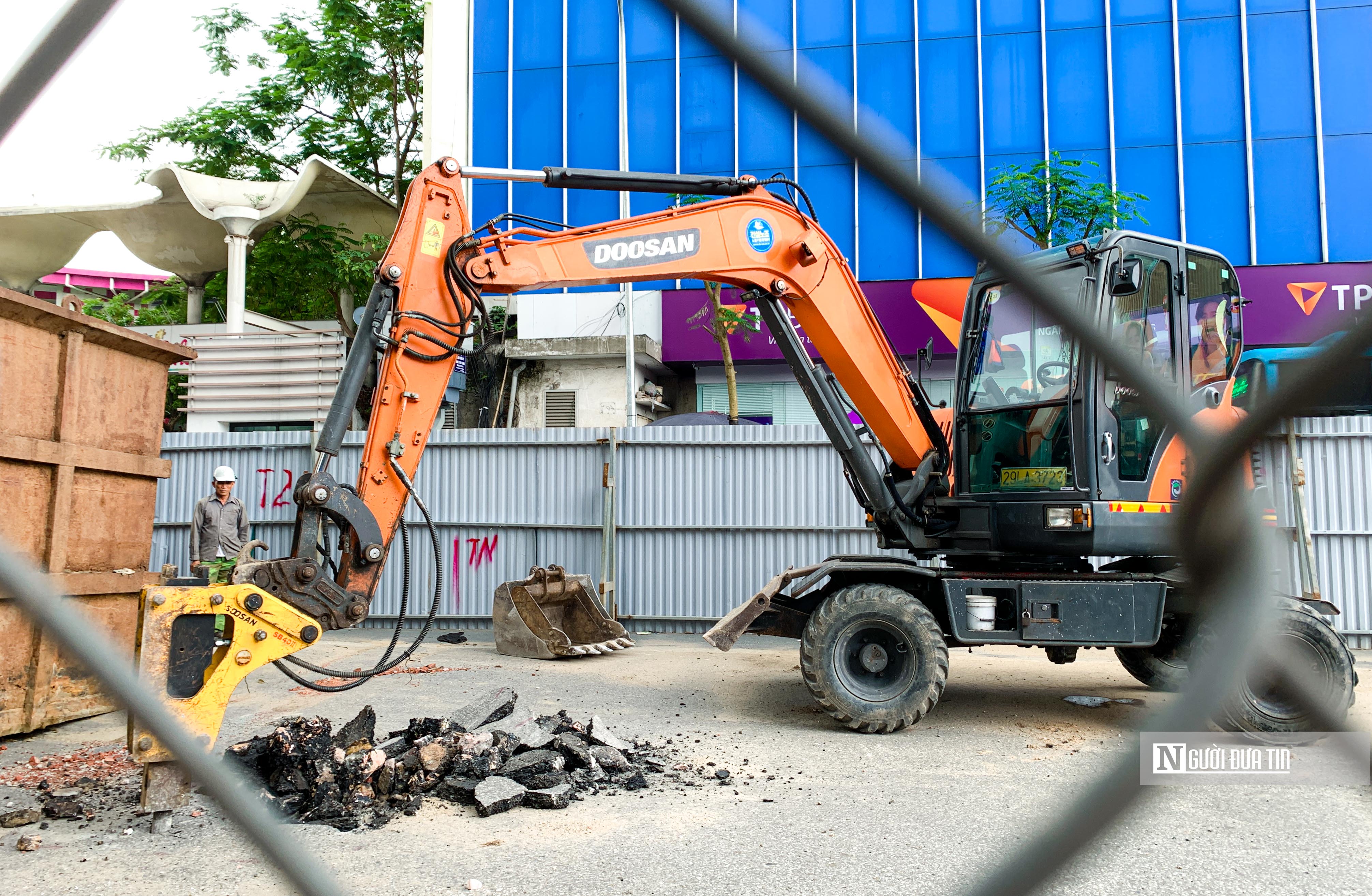 Sự kiện - Hà Nội: Ngổn ngang dự án cầu vượt chữ C trước thời hạn hoàn thành (Hình 9).