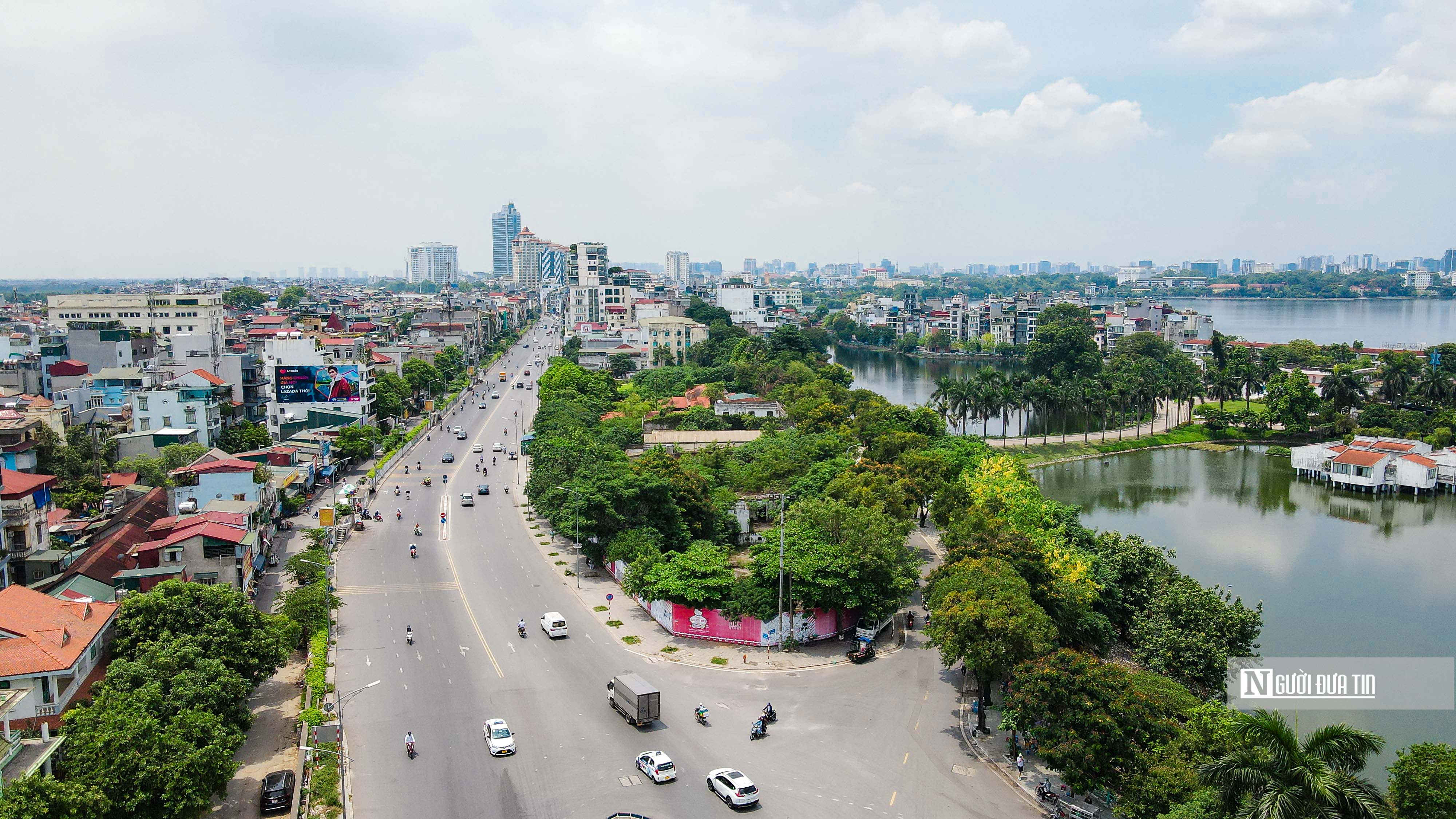 Bất động sản - Cận cảnh công viên bị bỏ hoang nơi đất vàng Hà Nội (Hình 2).