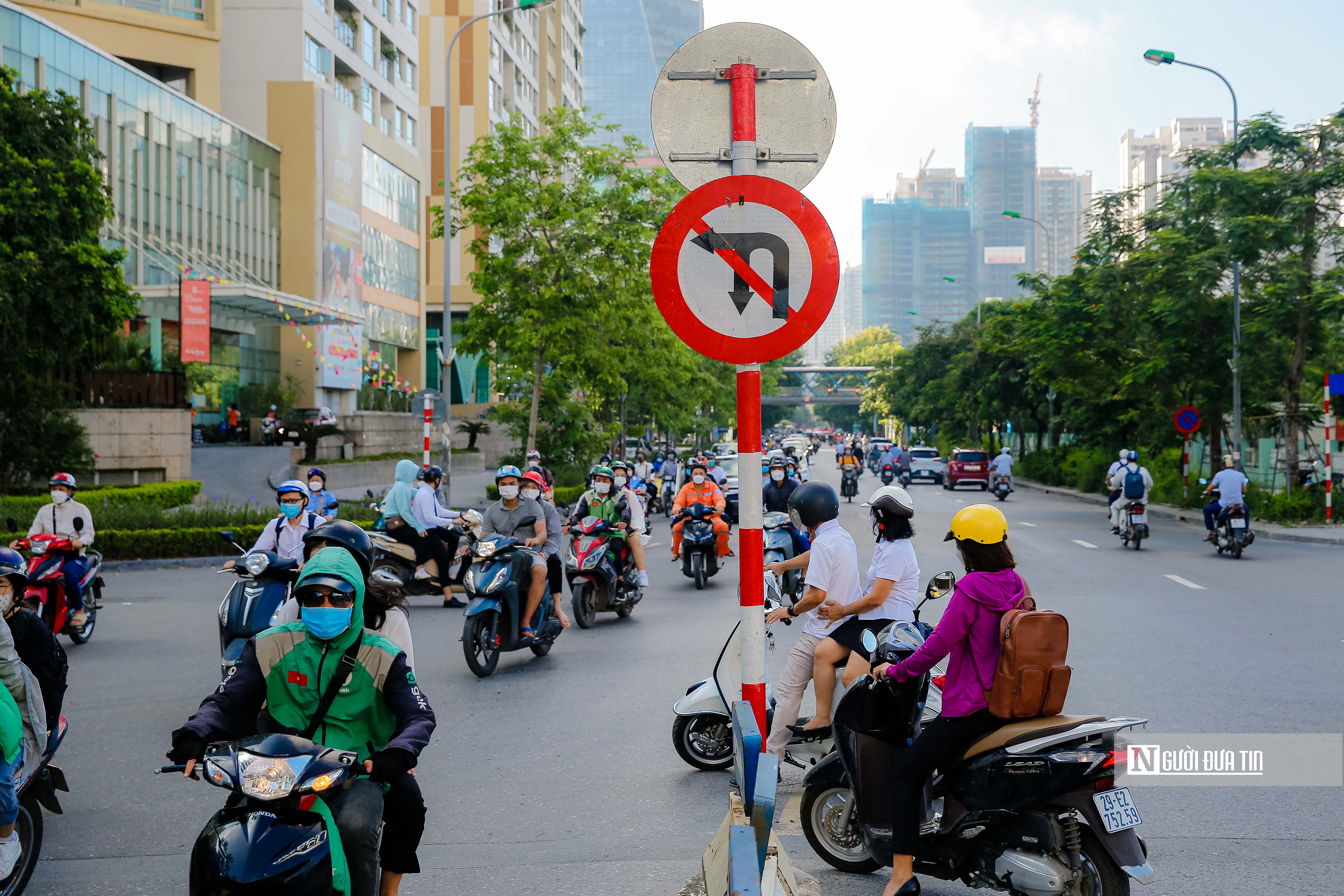 Sự kiện - Giao thông các điểm nóng ở Hà Nội sau 1 tháng thí điểm phân luồng  (Hình 6).