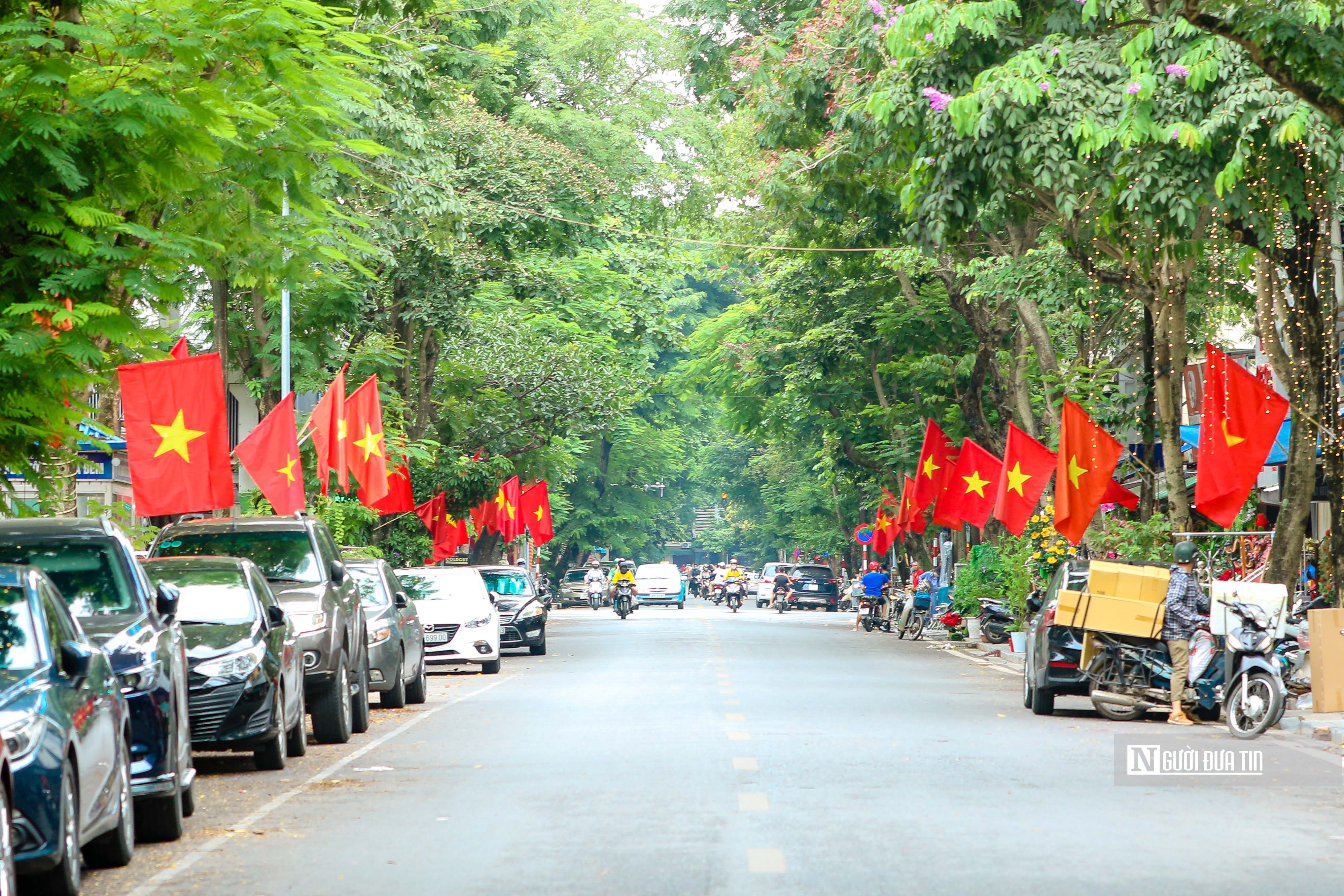 Sự kiện - Hà Nội trang hoàng chào mừng Quốc khánh 2/9 (Hình 3).