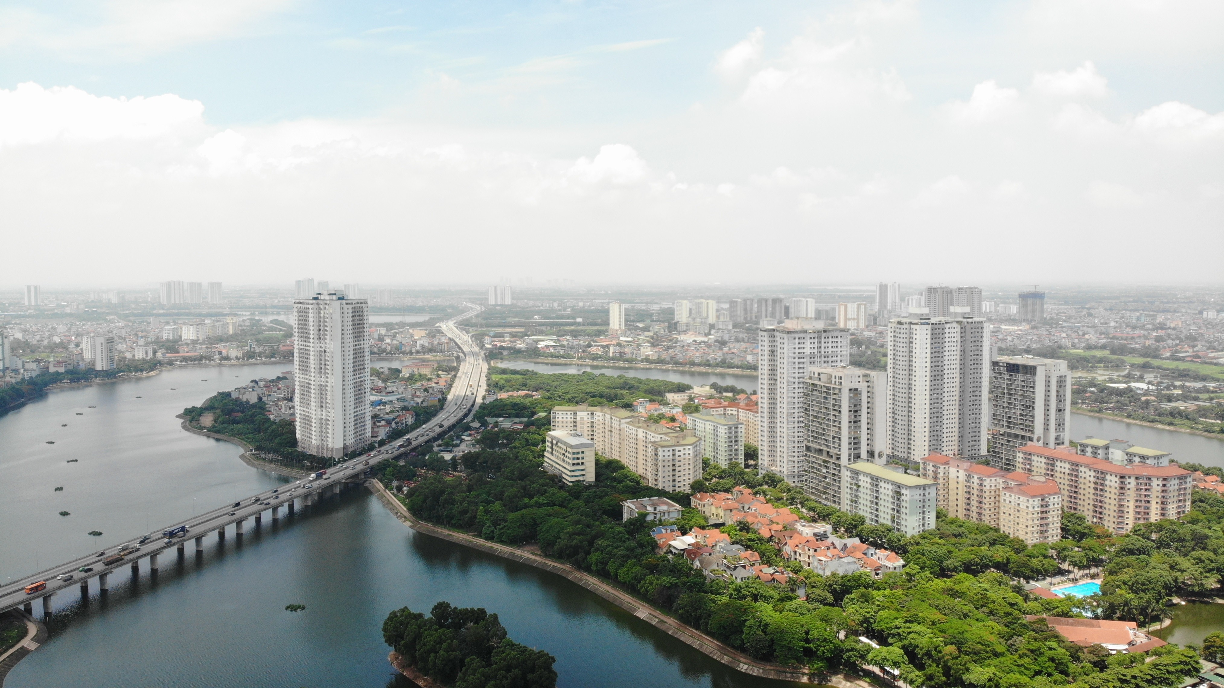 Tiêu điểm - Hà Nội kiên quyết thu hồi dự án đang 'ôm đất' để đầu tư công