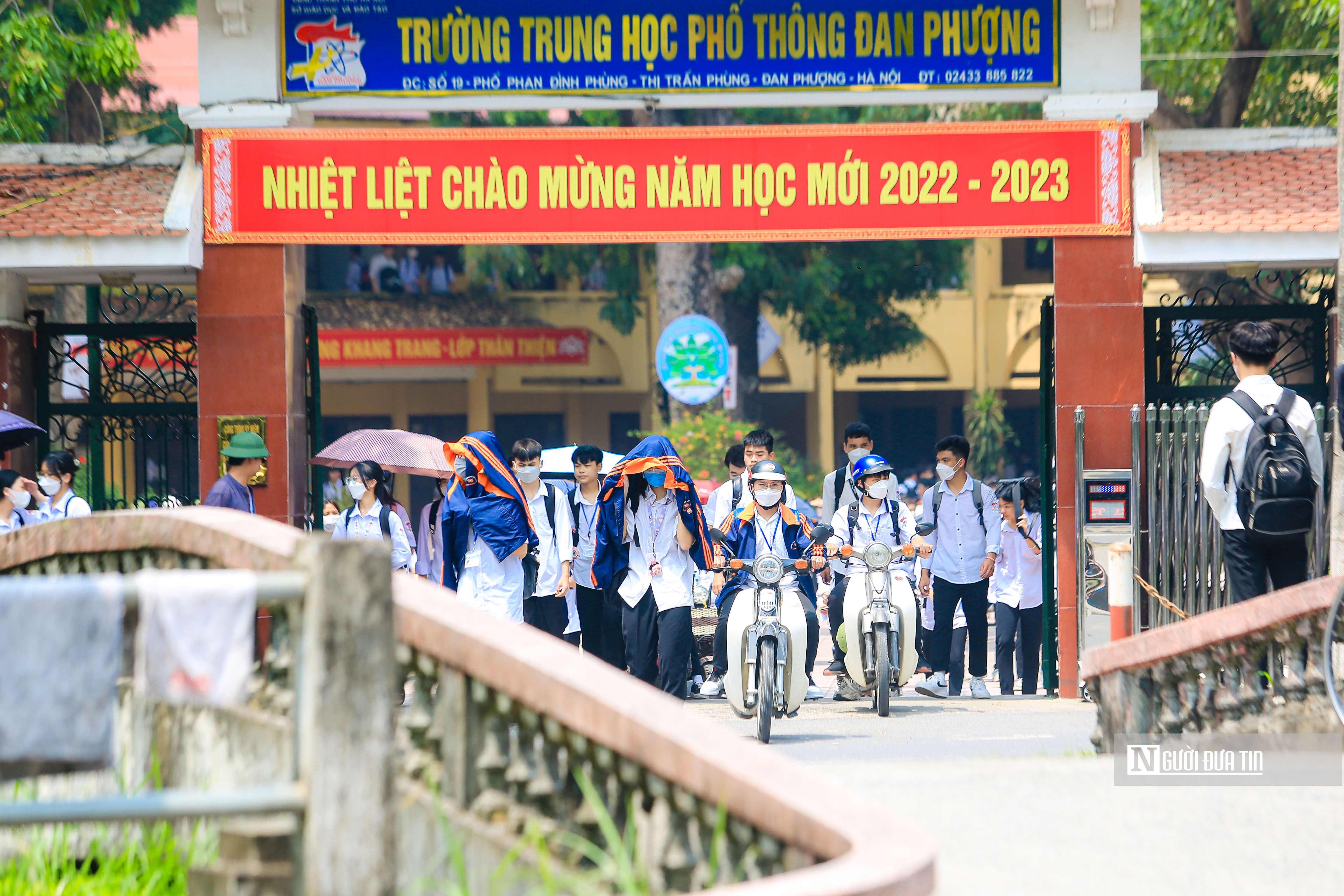 Giáo dục - Hà Nội: Báo động tình trạng học sinh đi xe máy tới trường