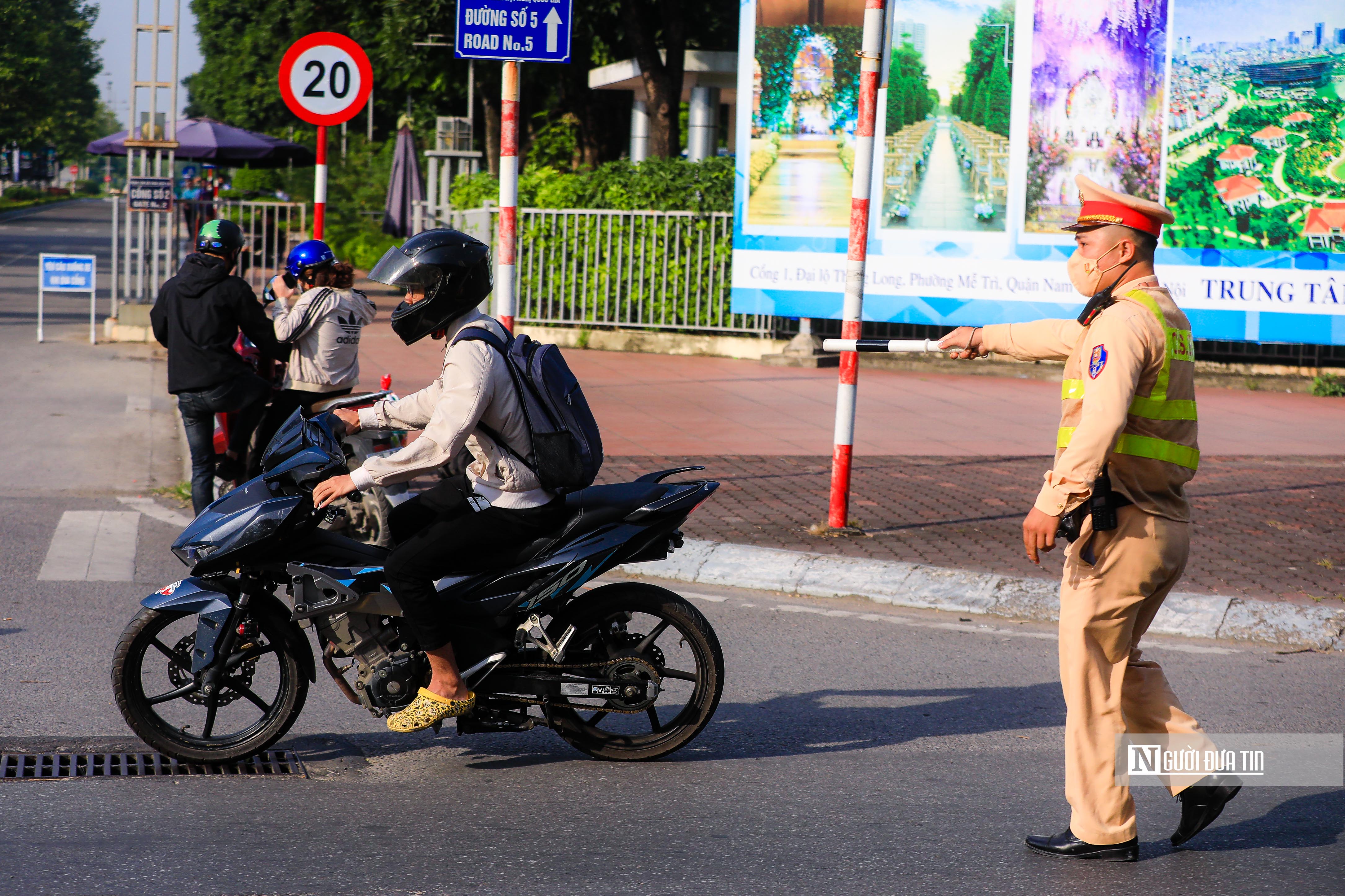 Tiêu điểm - Kiên quyết xử lý các trường hợp đi vào đường vành đai 3 trên cao (Hình 8).