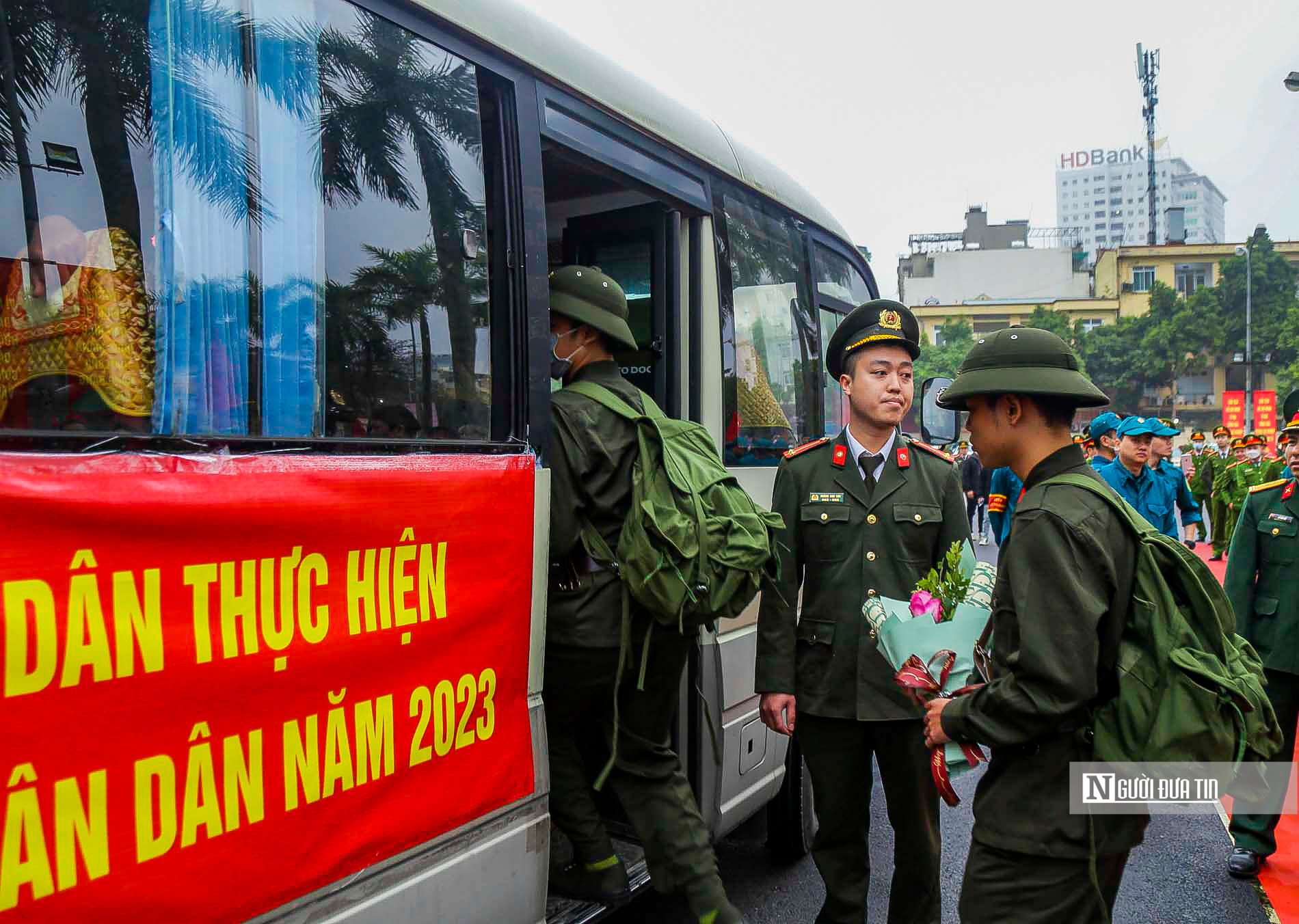 Sự kiện - Hà Nội: Hơn 4.200 tân binh hào hứng lên đường nhập ngũ (Hình 11).