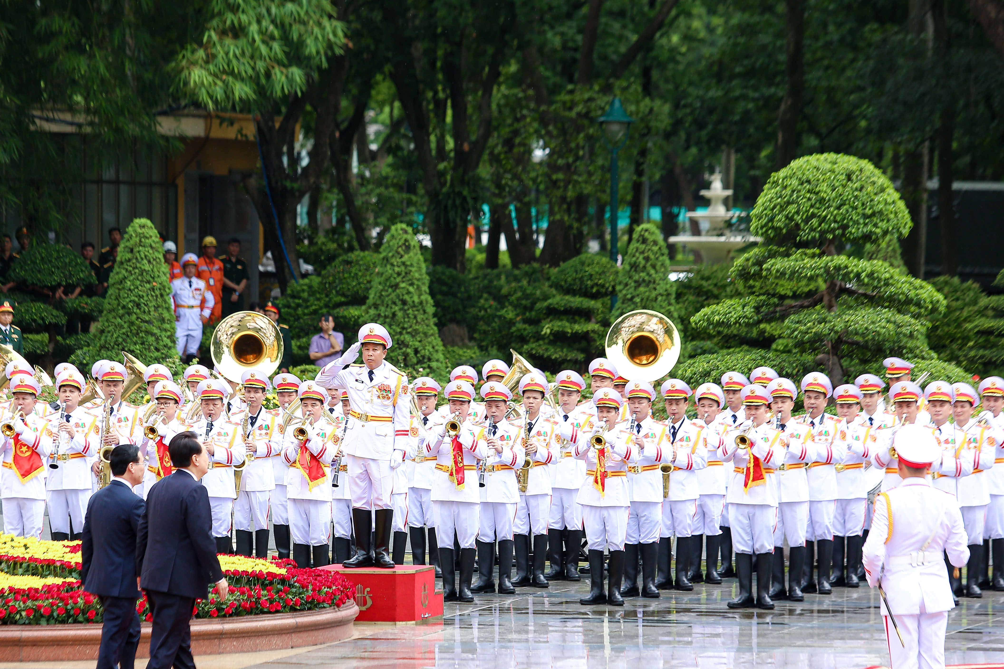 Sự kiện - Chủ tịch nước Võ Văn Thưởng chủ trì lễ đón Tổng thống Hàn Quốc (Hình 8).