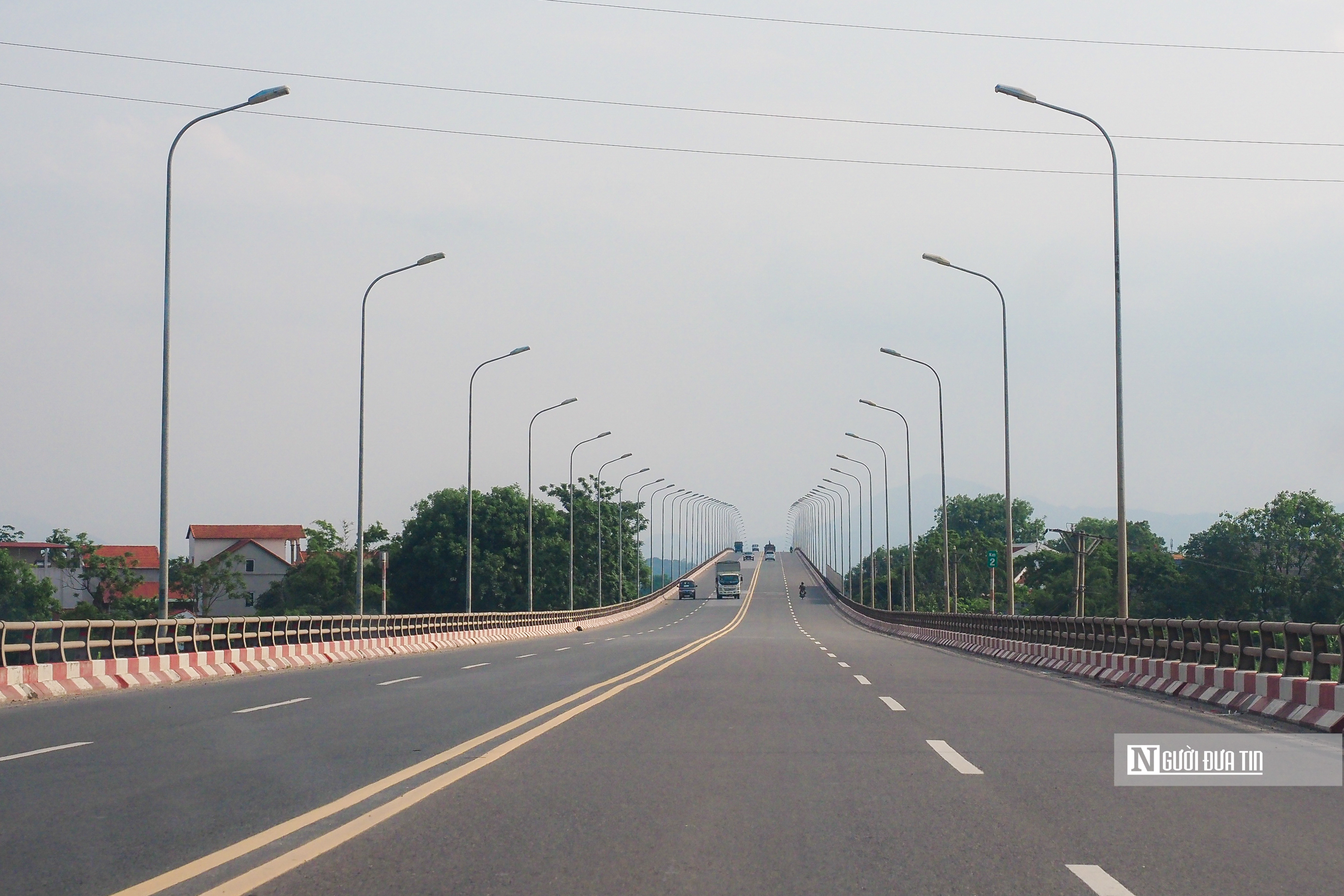 Bất động sản - Ngắm cây cầu vượt sông Hồng dài hơn 5 km sau 9 năm sử dụng (Hình 11).