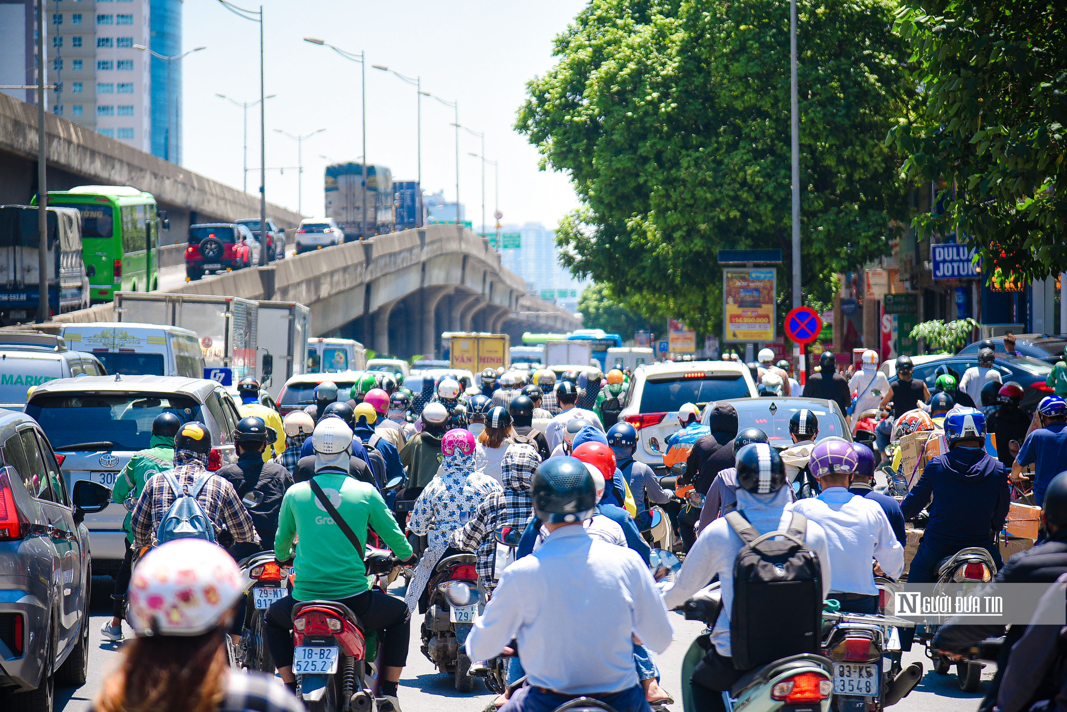 Dân sinh - Hà Nội: Giao thông ùn tắc ngày làm việc cuối cùng trước kỳ nghỉ lễ 2/9 (Hình 10).