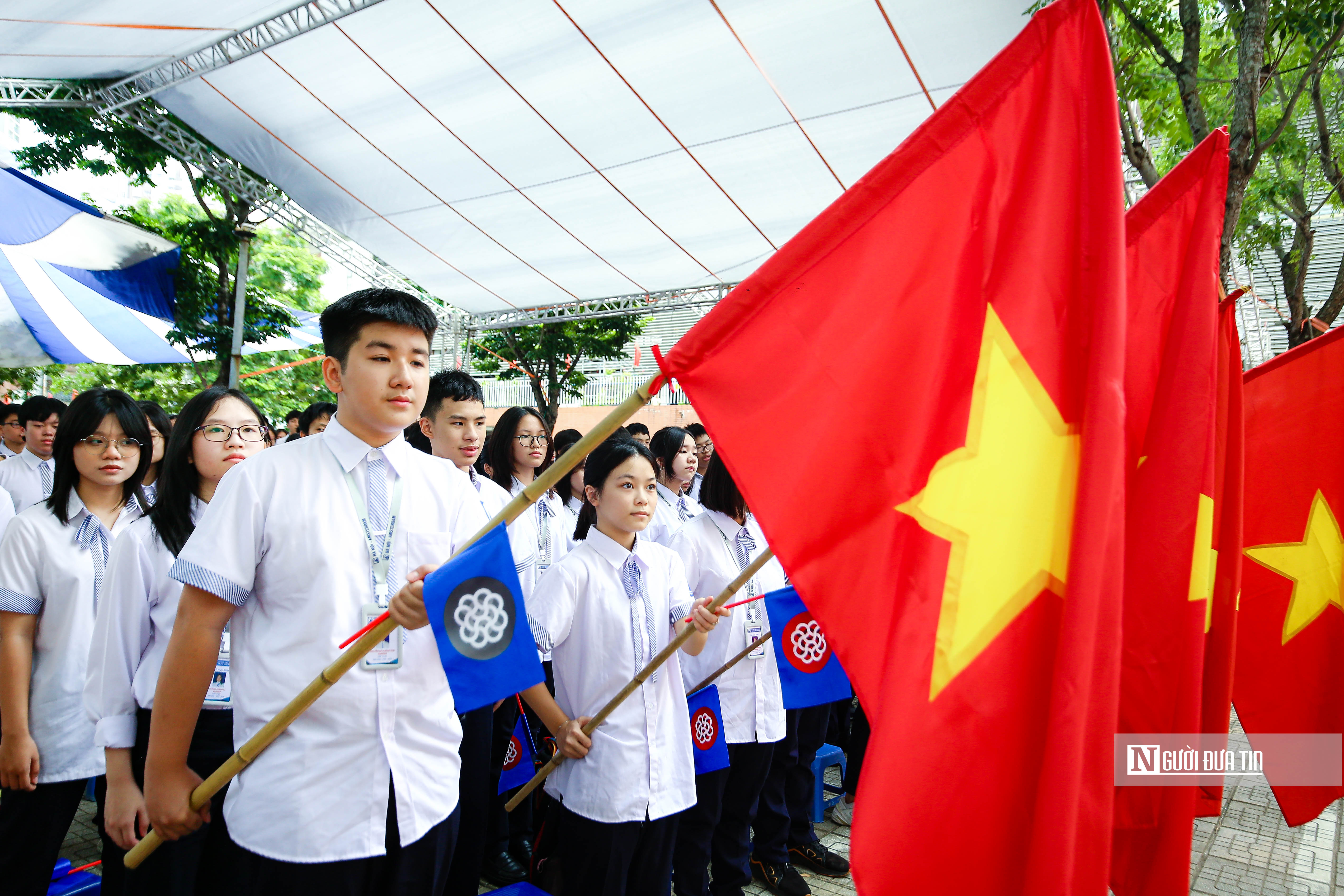 Giáo dục - Lãnh đạo Tp.Hà Nội dự và đánh trống khai giảng năm học mới (Hình 8).