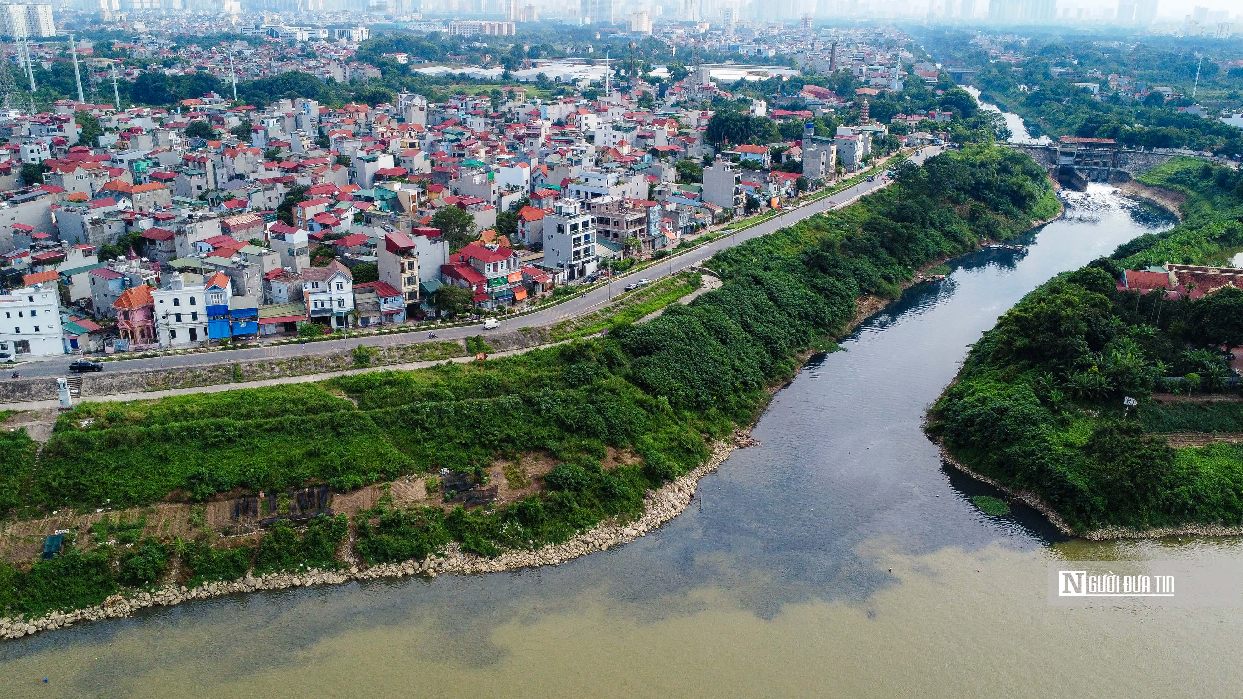 Dân sinh - Nước sông Nhuệ ô nhiễm trầm trọng, chảy ngược ra sông Hồng  (Hình 15).