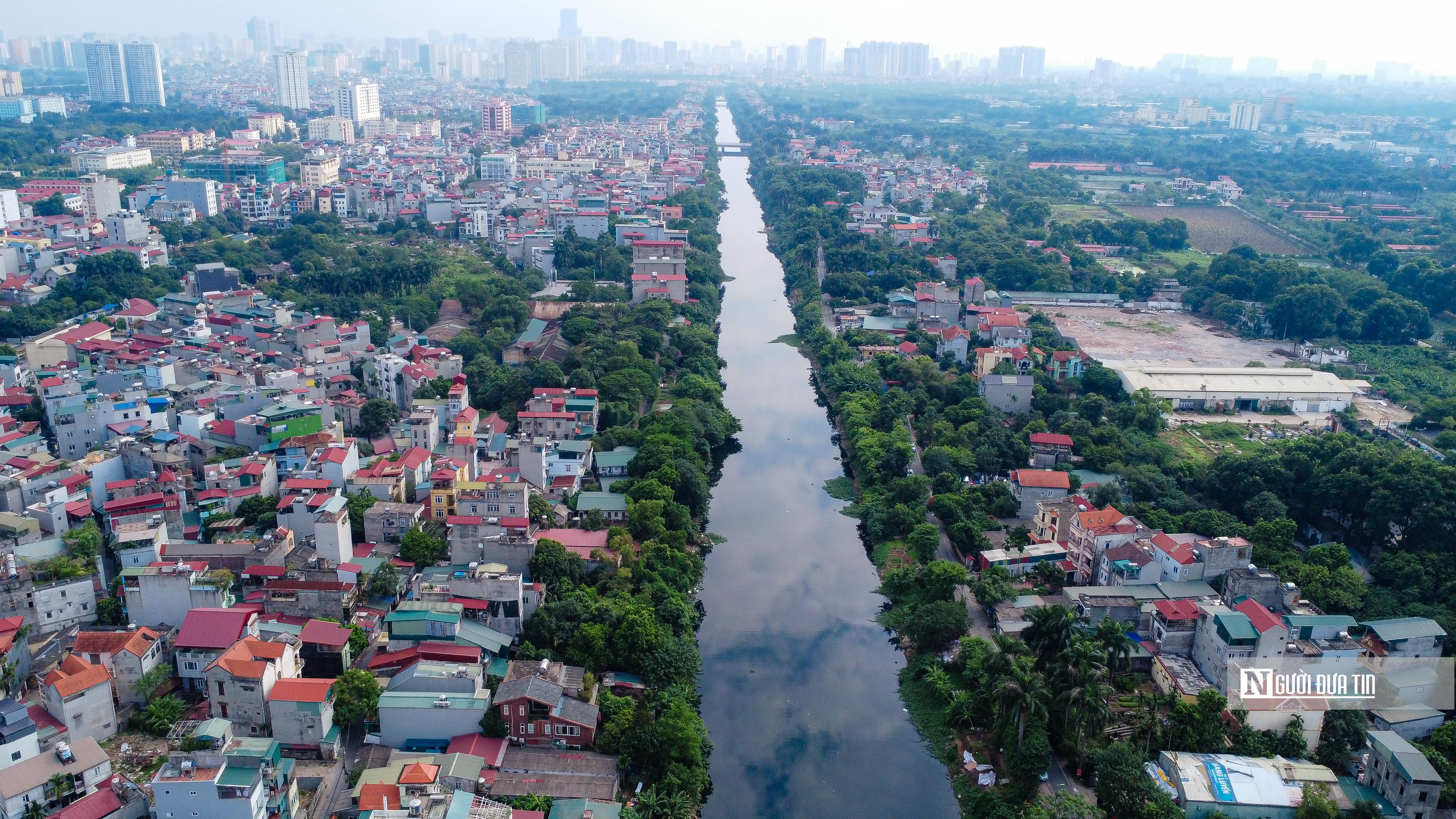 Dân sinh - Nước sông Nhuệ ô nhiễm trầm trọng, chảy ngược ra sông Hồng  (Hình 2).