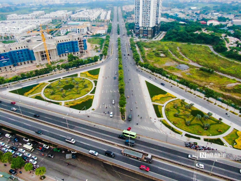 Dân sinh - Hà Nội: Cận cảnh cây cầu vượt bị 'bỏ quên' trên đại lộ nghìn tỷ