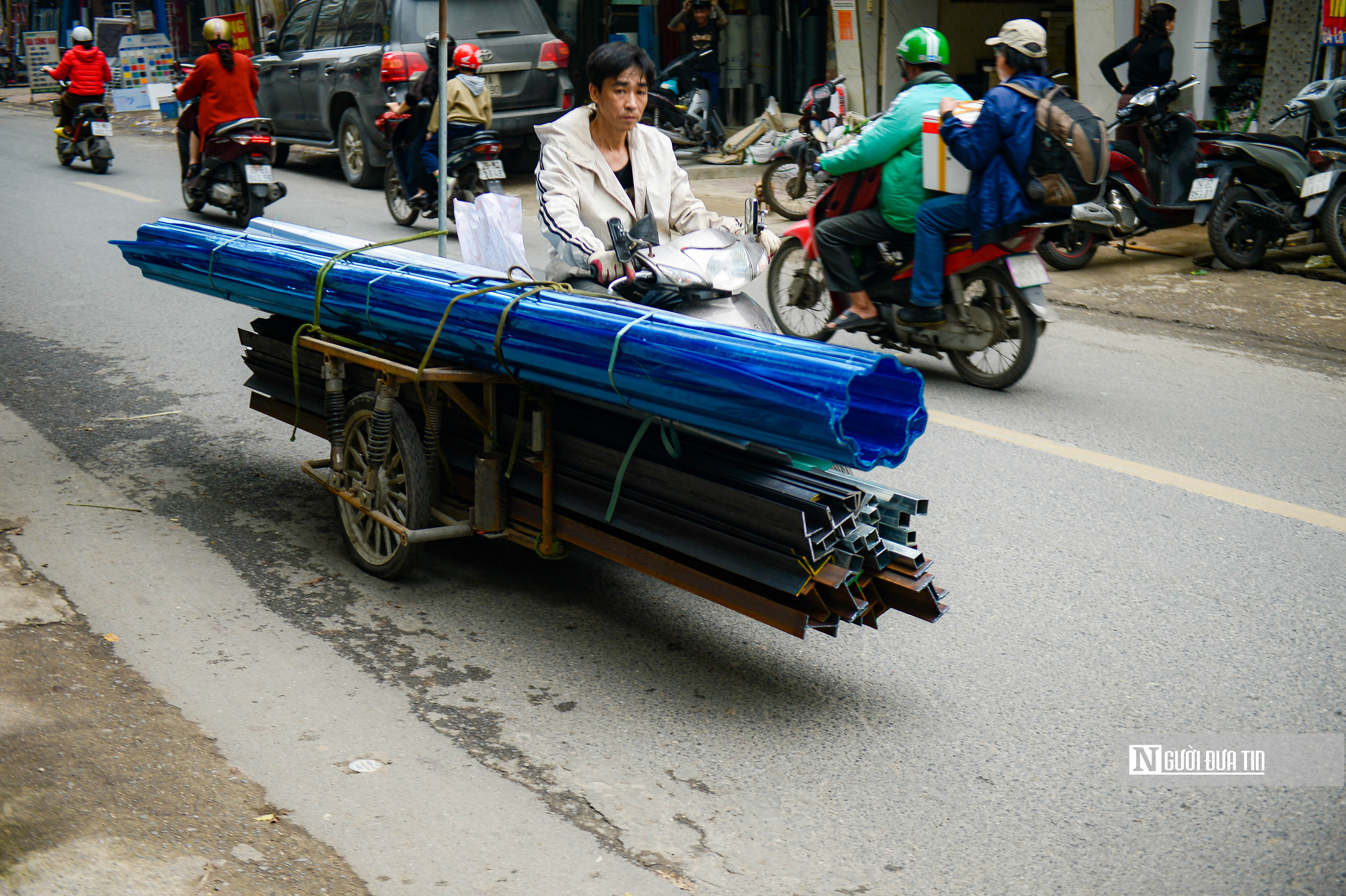 Dân sinh - Hà Nội: Truy quyét 'xe máy chém' trên đường phố (Hình 3).