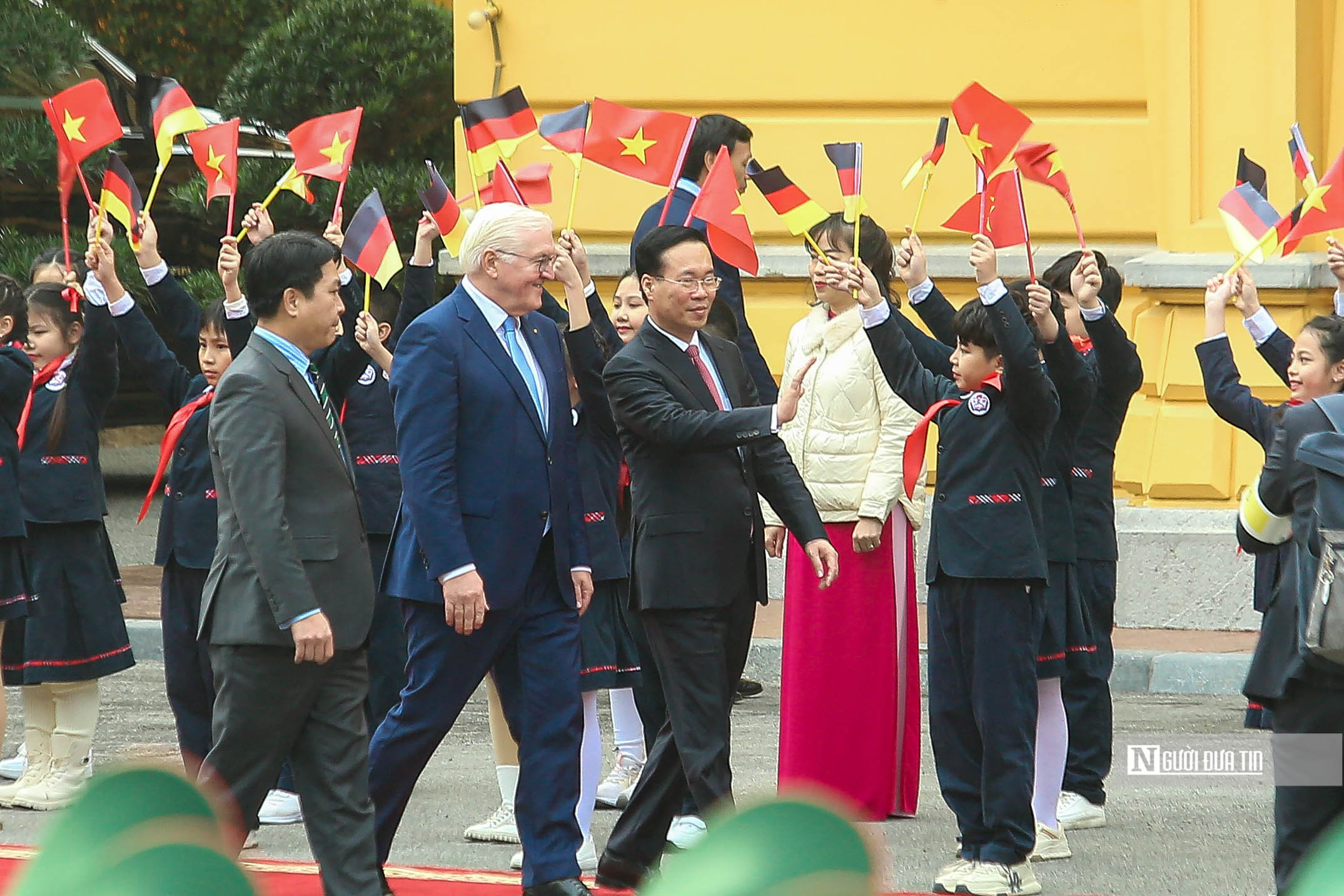 Tiêu điểm - Bắn 21 phát đại bác chào mừng Tổng thống Đức tới thăm Việt Nam (Hình 3).