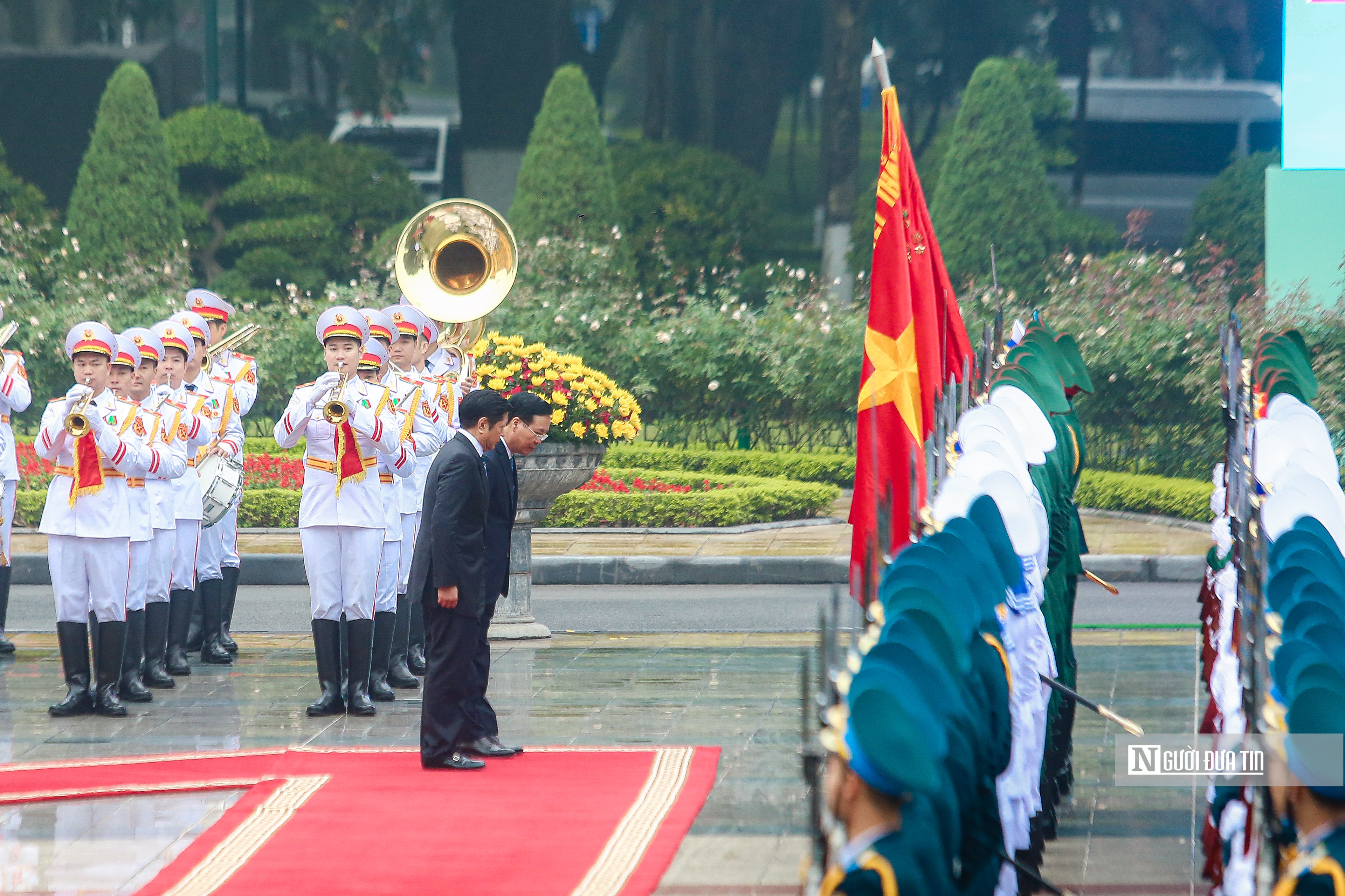 Tiêu điểm - Bắn 21 phát đại bác chào mừng Tổng thống Philippines thăm Việt Nam (Hình 7).