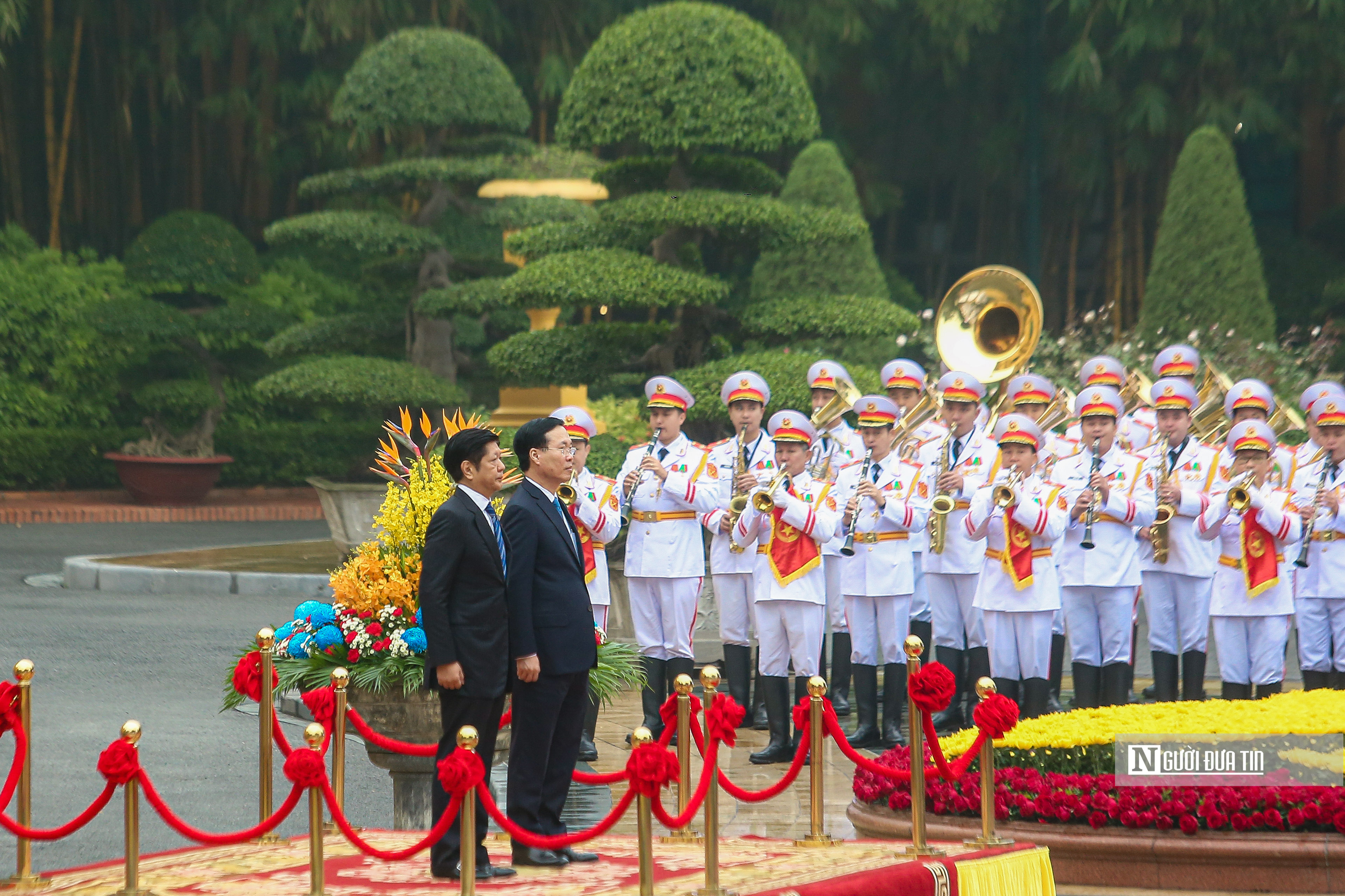 Tiêu điểm - Bắn 21 phát đại bác chào mừng Tổng thống Philippines thăm Việt Nam (Hình 3).