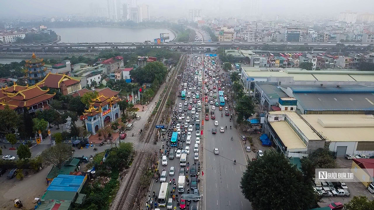 Dân sinh - Hà Nội: Giao thông Hà Nội ùn tắc chiều ngày 27 Tết (Hình 3).