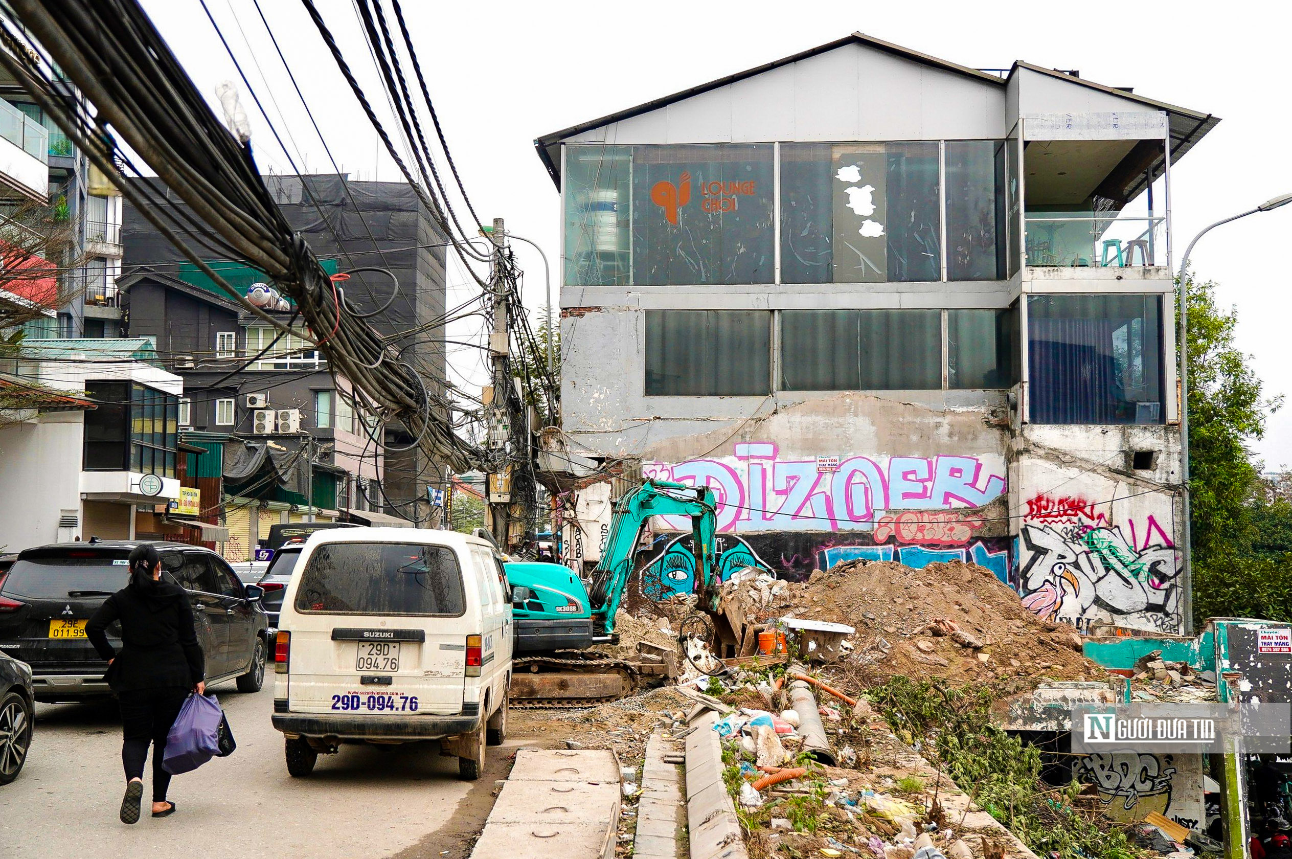 Dân sinh - Hà Nội: Tuyến đường hơn 1km làm 4 năm vẫn chưa mở rộng xong  (Hình 5).