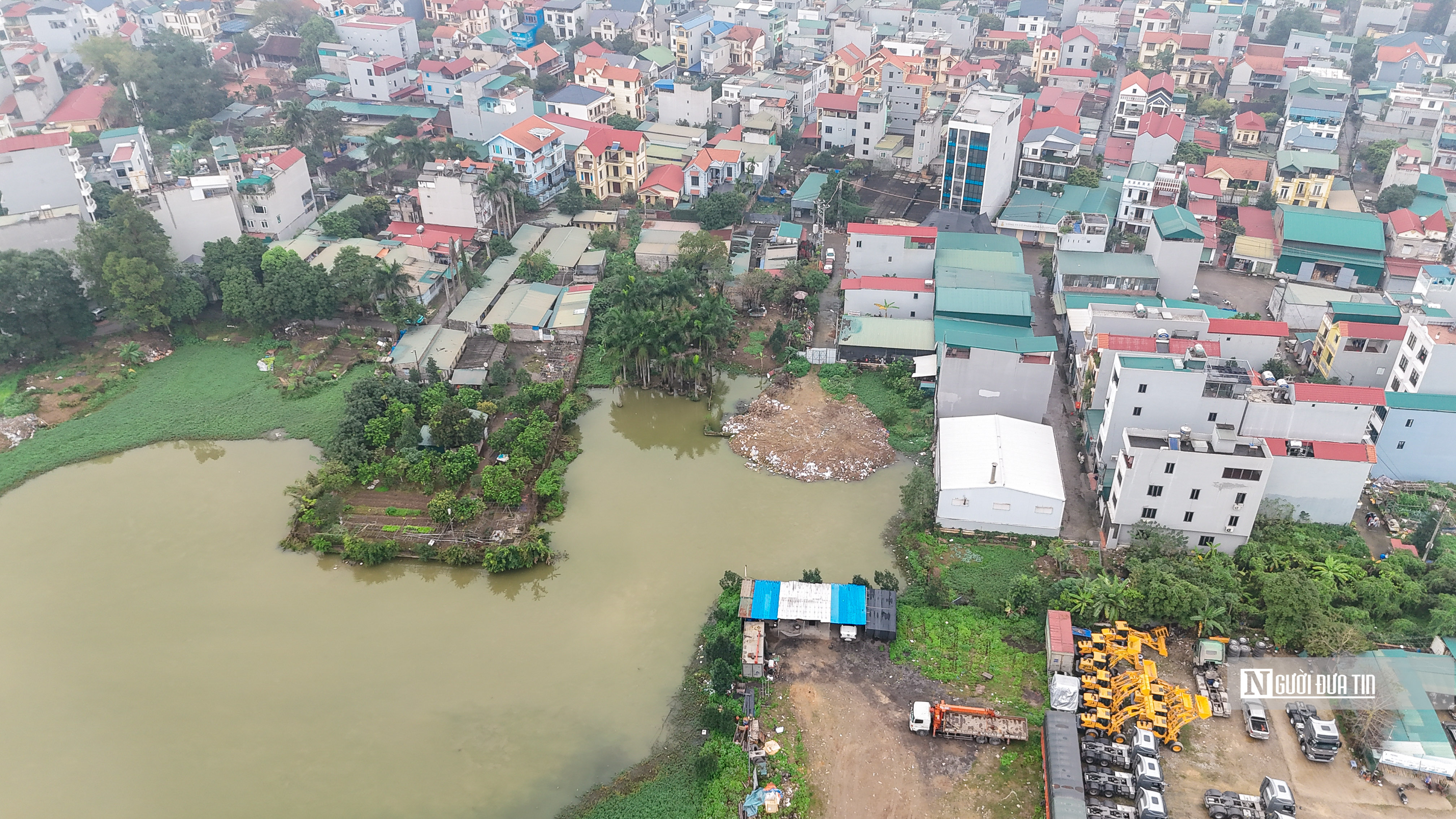 Bất động sản - Hà Nội: Loạt nhà xưởng, gara ôtô 'mọc' trái phép tại huyện Đông Anh (Hình 7).