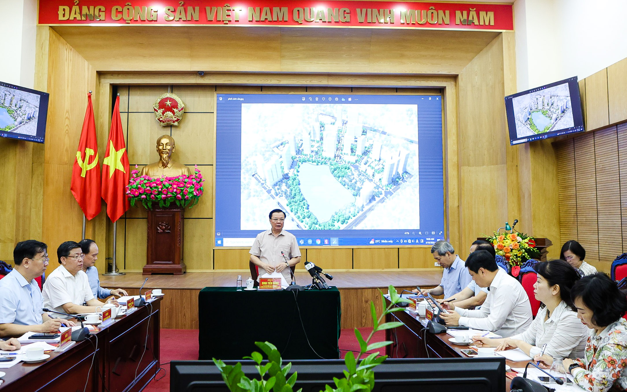 Sự kiện - Bí thư Hà Nội kiểm tra công tác cải tạo chung cư cũ tại Ba Đình (Hình 4).