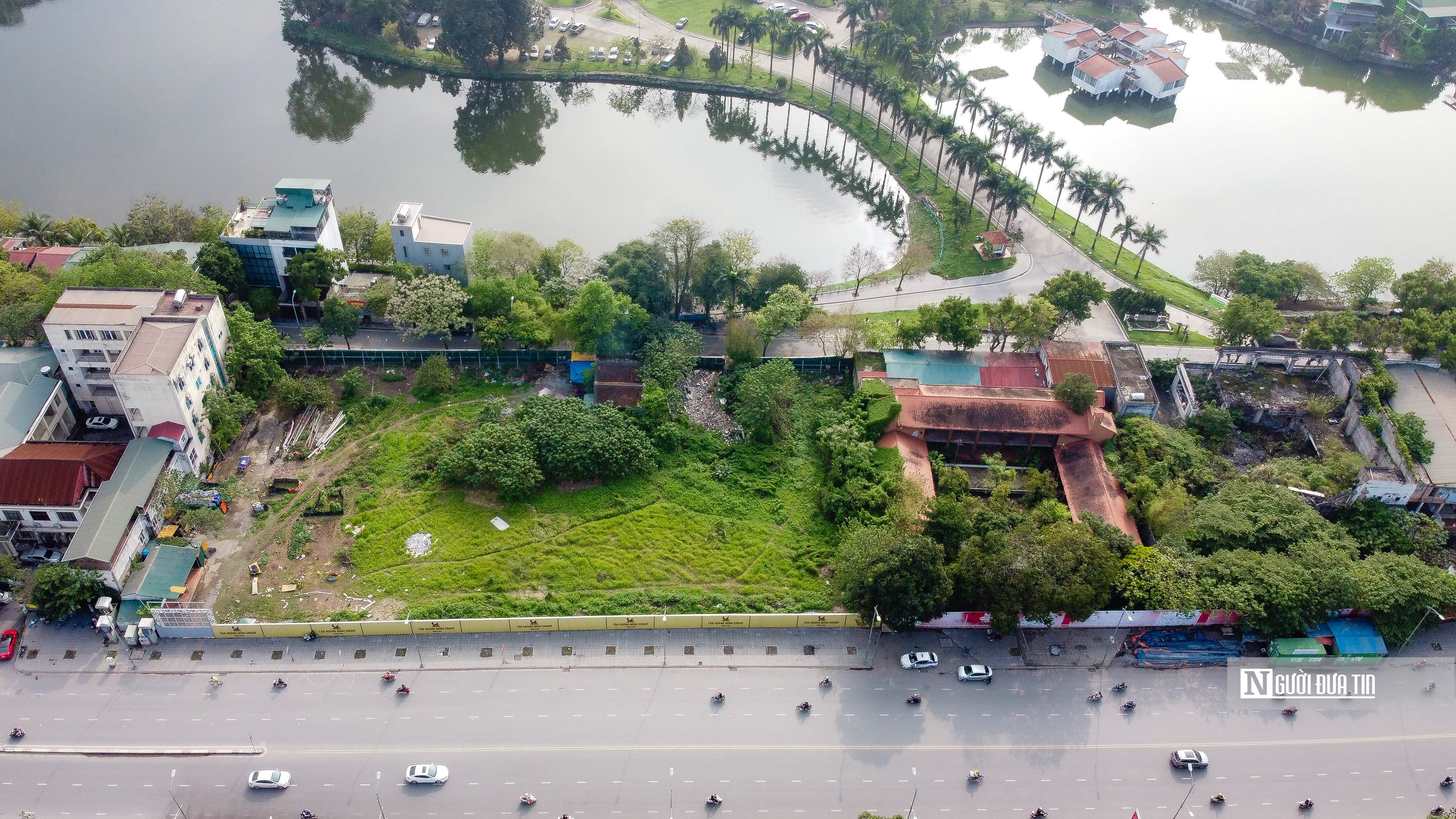 Bất động sản - Đất 'vàng' ghi tên Tân Hoàng Minh bị 'hô biến' thành bãi trông xe (Hình 2).