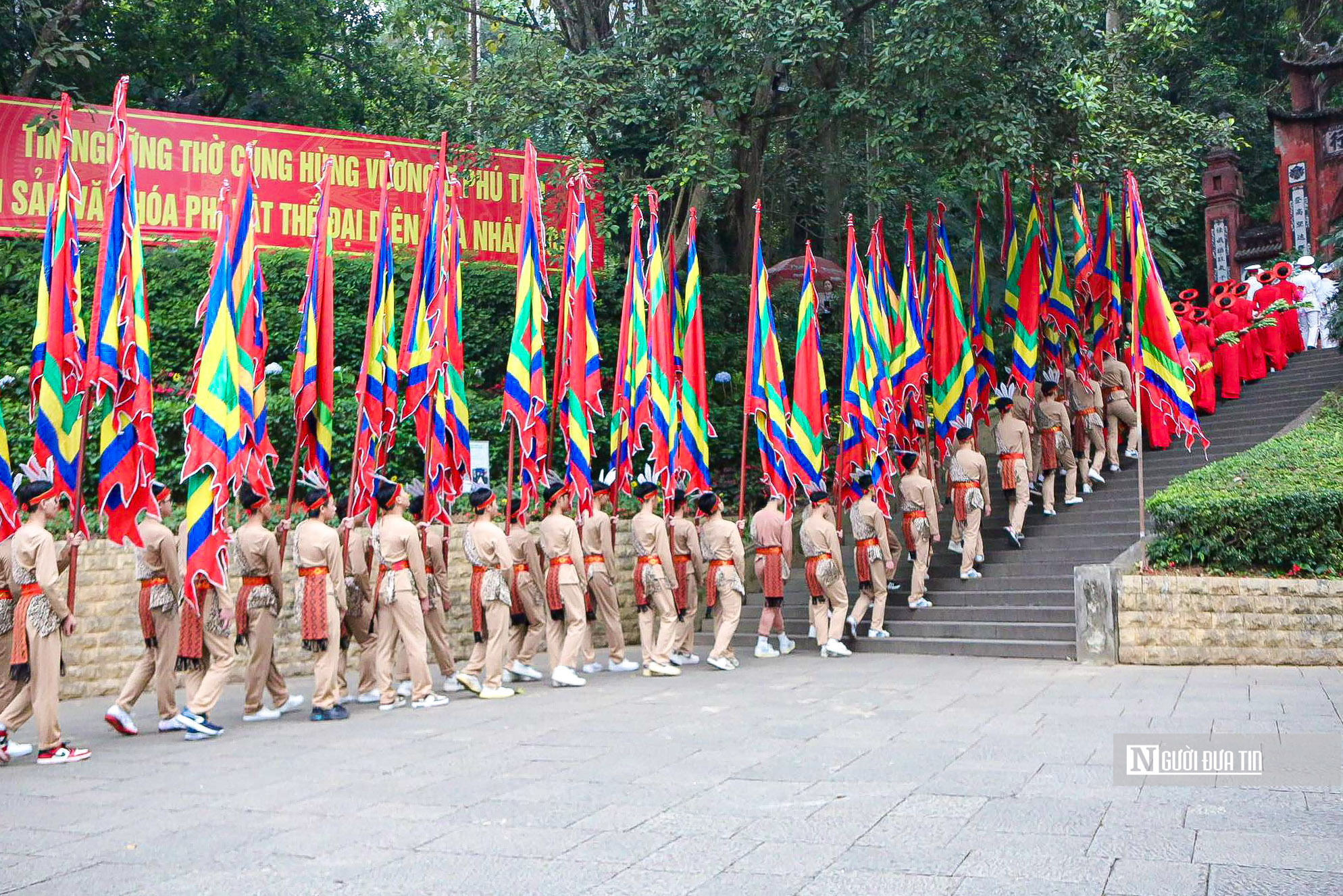 Tiêu điểm - Thủ tướng Phạm Minh Chính dâng hương giỗ Tổ Hùng Vương (Hình 4).