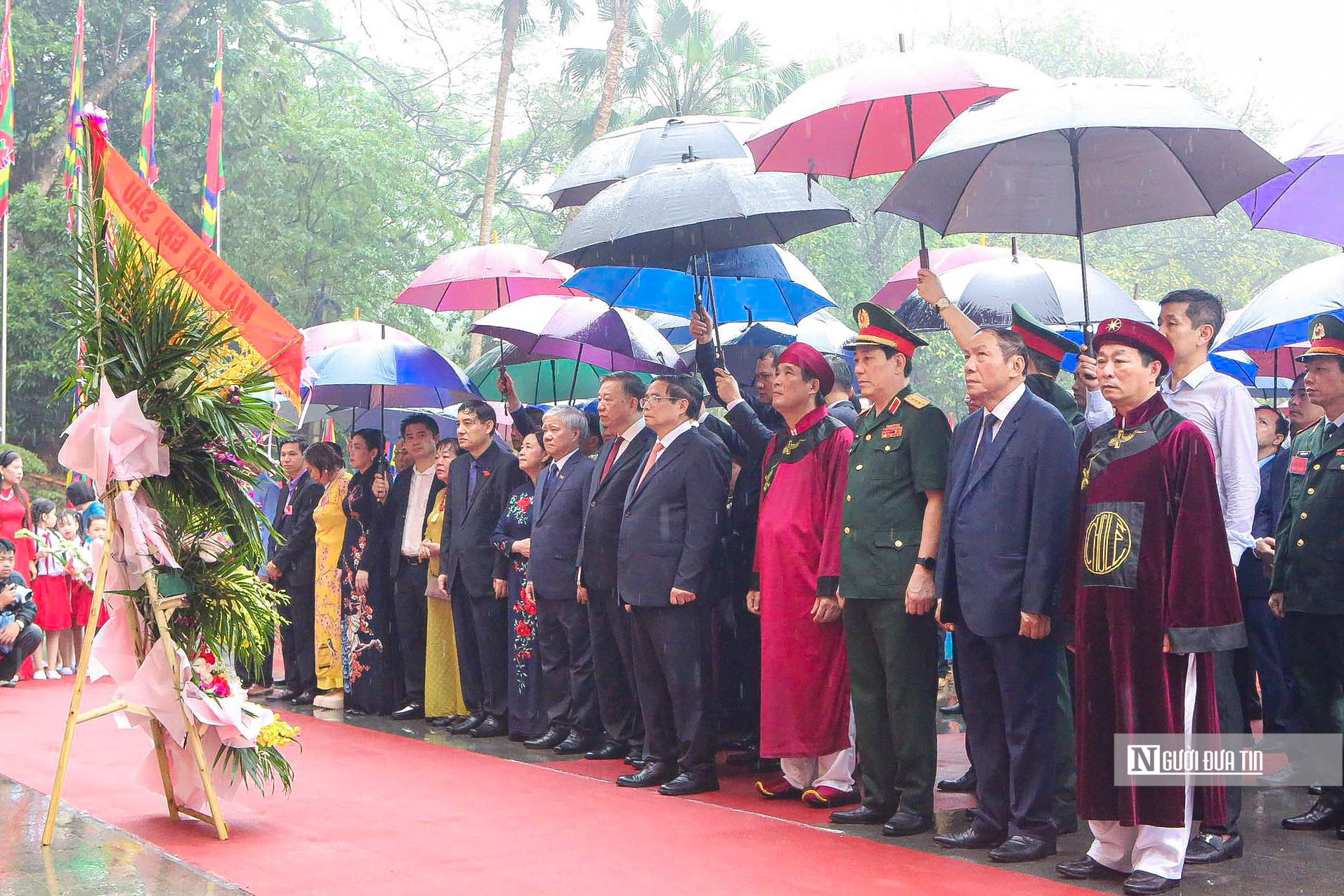 Tiêu điểm - Thủ tướng Phạm Minh Chính dâng hương giỗ Tổ Hùng Vương (Hình 11).