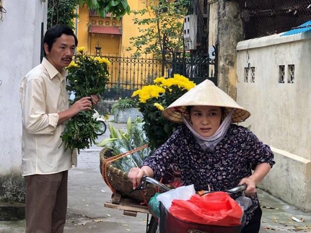 Ngôi sao - Diễn viên Đinh Thuý Hà – cô bán hoa 'Về nhà đi con' lùi bước về sau để hạnh phúc muôn phần (Hình 6).