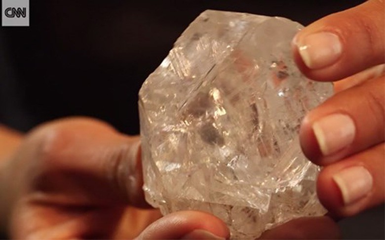 Cộng đồng mạng - Viên kim cương độc nhất trên thế giới 800 triệu năm tuổi (Hình 2).