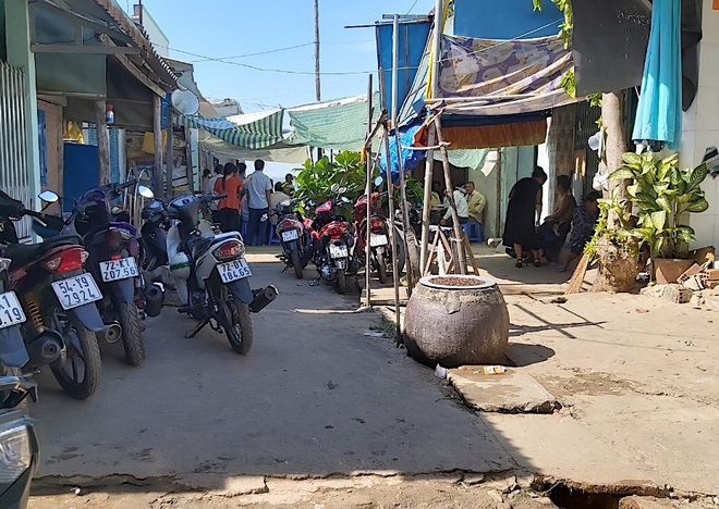 An ninh - Hình sự - Vũng Tàu: Diễn biến vụ chồng bị truy sát tử vong vì vợ rửa cá tạt nước trúng tường nhà hàng xóm