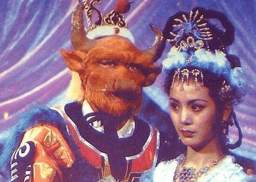 TV Show - Tại sao Trư Bát Giới phải lột áo sau khi trừ yêu trong Tây du ký 1986?