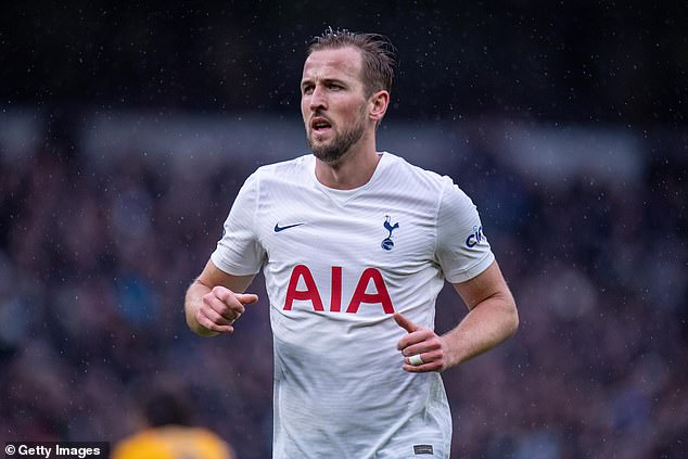 Thể thao - Pep Guardiola ‘nếm trái đắng’ dù 4 lần tới ‘lều cỏ’ mời Harry Kane