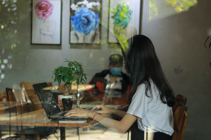 Đối thoại - [GenZ nghĩ gì] Khi rời xa văn phòng trở thành tiêu chí số 1 lựa chọn công việc