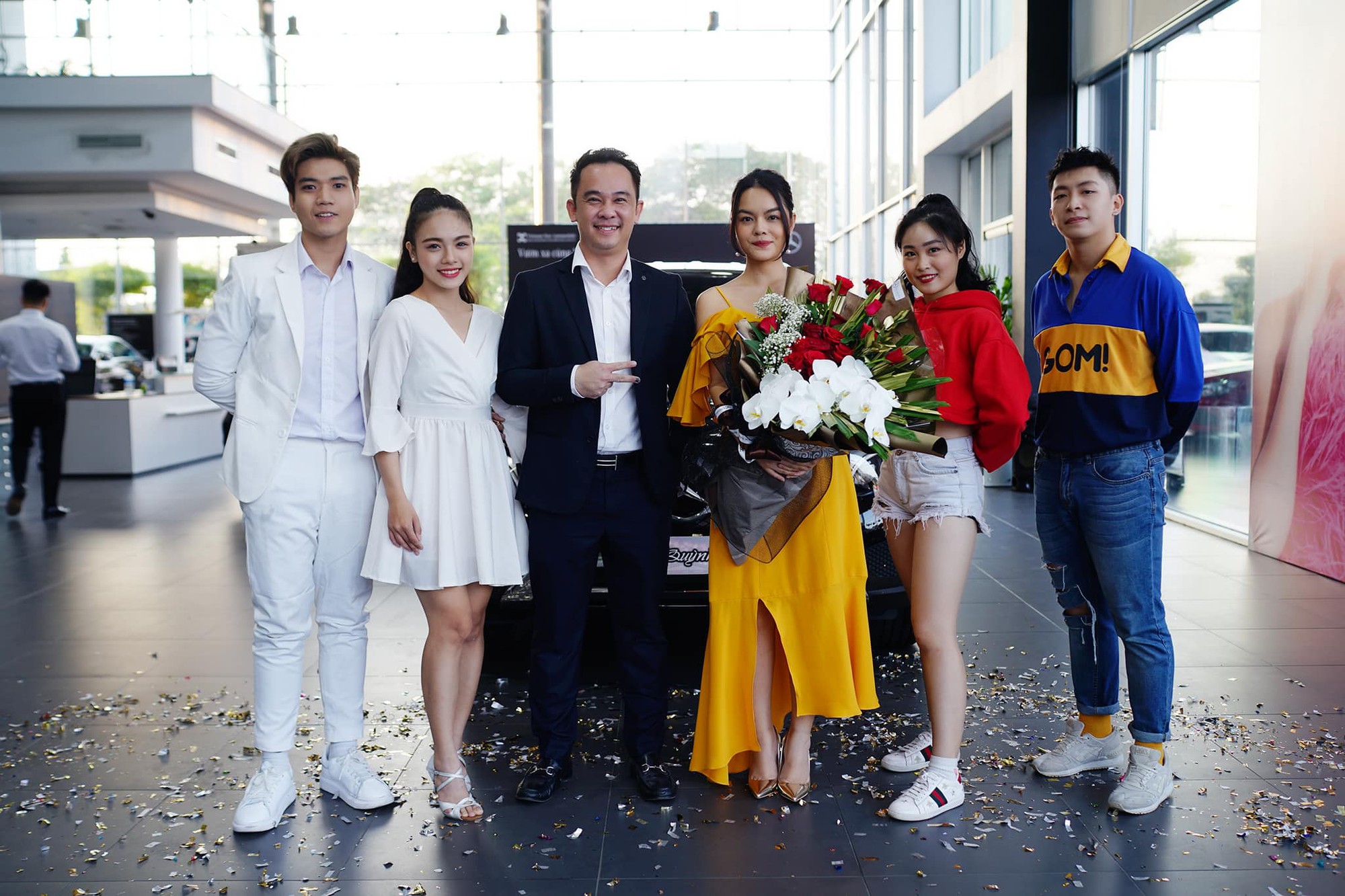 Tiêu dùng & Dư luận - Bóc giá xế hộp Mercedes-Benz Phạm Quỳnh Anh tậu sau khi quay trở lại showbiz Việt (Hình 4).