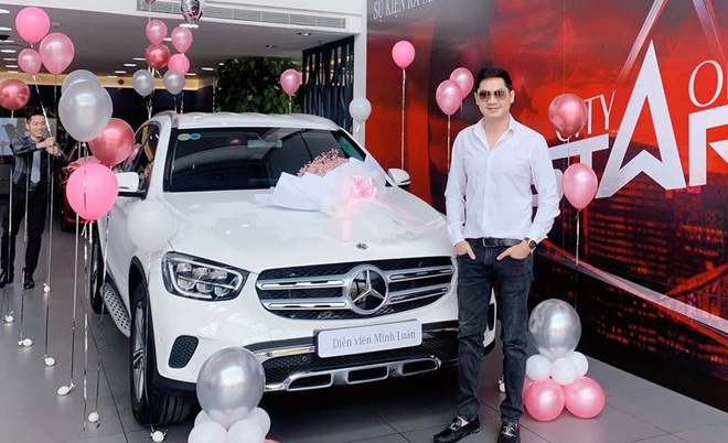 Tiêu dùng & Dư luận - Bóc giá xế hộp Mercedes-Benz diễn viên Minh Luân vừa nhận đúng dịch Coivd-19 (Hình 2).