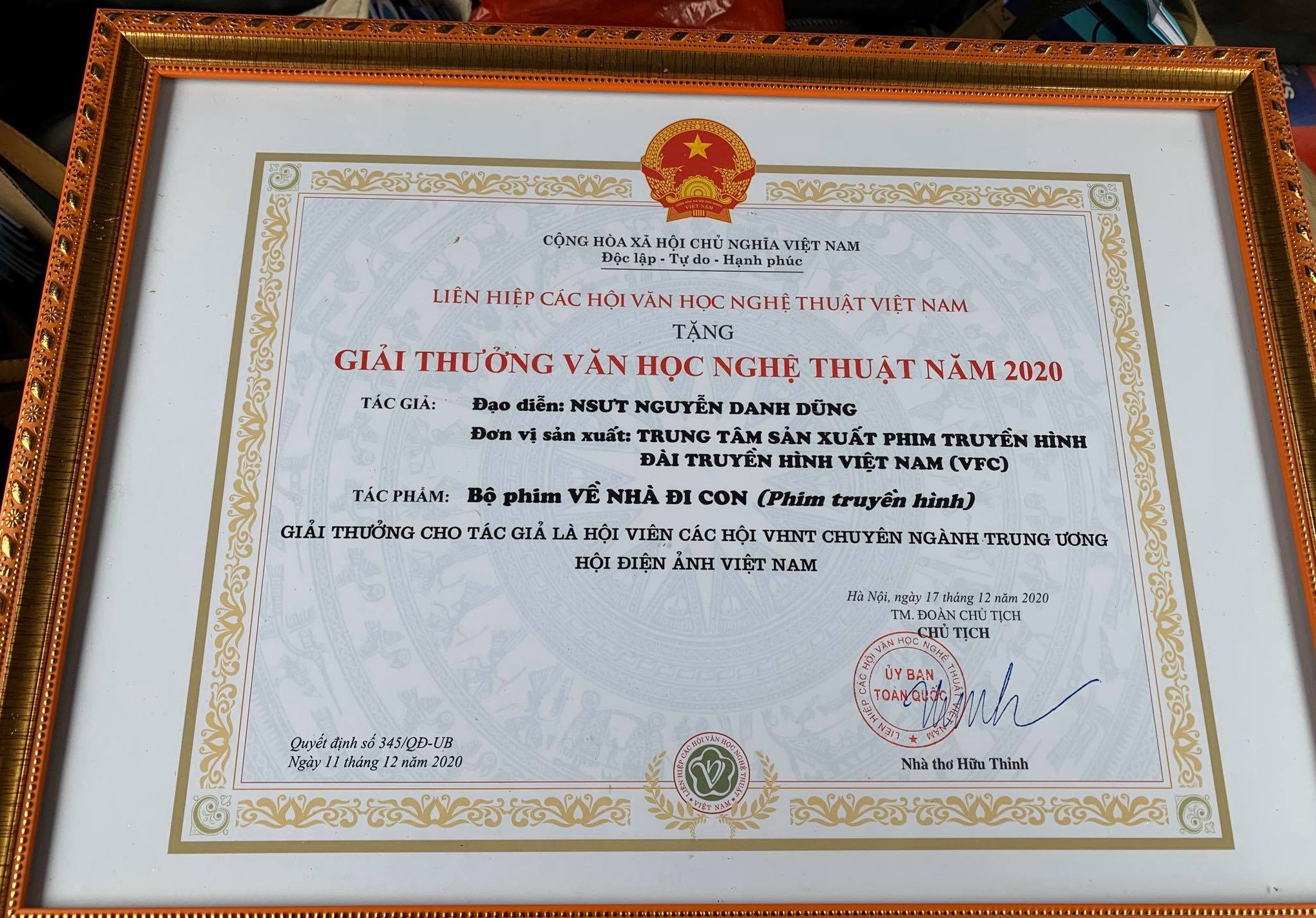 Sự kiện - 'Về nhà đi con' nhận giải A giải thưởng Văn học Nghệ thuật năm 2020