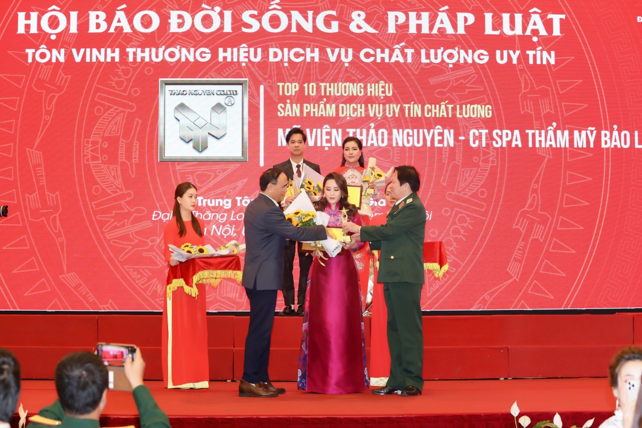 Cần biết - Mỹ viện Thảo Nguyên vinh dự nhận giải thưởng cao quý Top 10 thương hiệu (Hình 3).